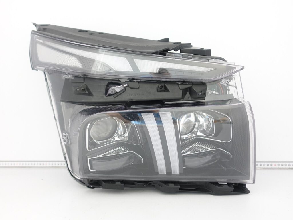 HYUNDAI SANTA FE (TM) IV 4 LIFT 20-23 LAMPA FULL LED PRAWA PRZÓD EUROPA HYUNDAI SANTA FE (TM) IV 4 LIFT 20-23 LAMPA FULL LED PRAWA PRZÓD EUROPA