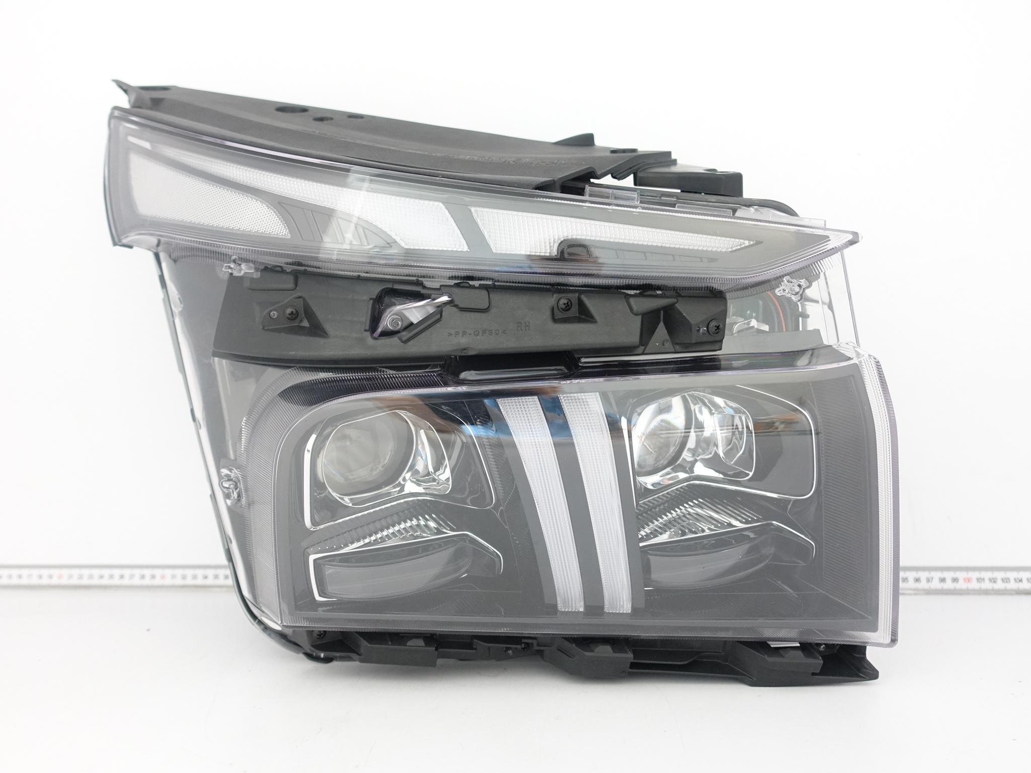 HYUNDAI SANTA FE (TM) IV 4 LIFT 20-23 LAMPA FULL LED PRAWA PRZÓD EUROPA HYUNDAI SANTA FE (TM) IV 4 LIFT 20-23 LAMPA FULL LED PRAWA PRZÓD EUROPA