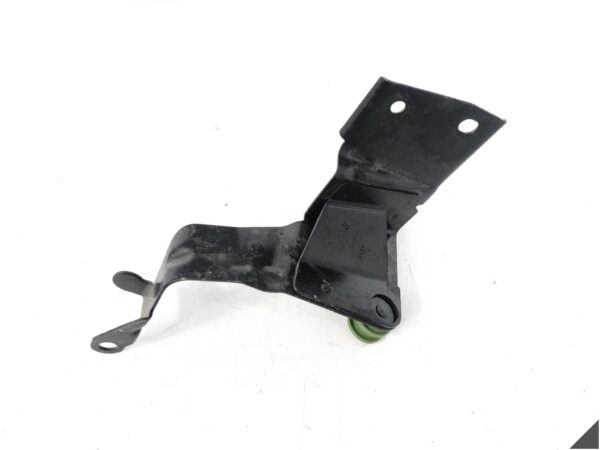 VW AUDI SKODA SEAT CUPRA UCHWYT MOCOWANIE POMPY ABS 5Q1614235H VW AUDI SKODA SEAT CUPRA UCHWYT MOCOWANIE POMPY ABS 5Q1614235H