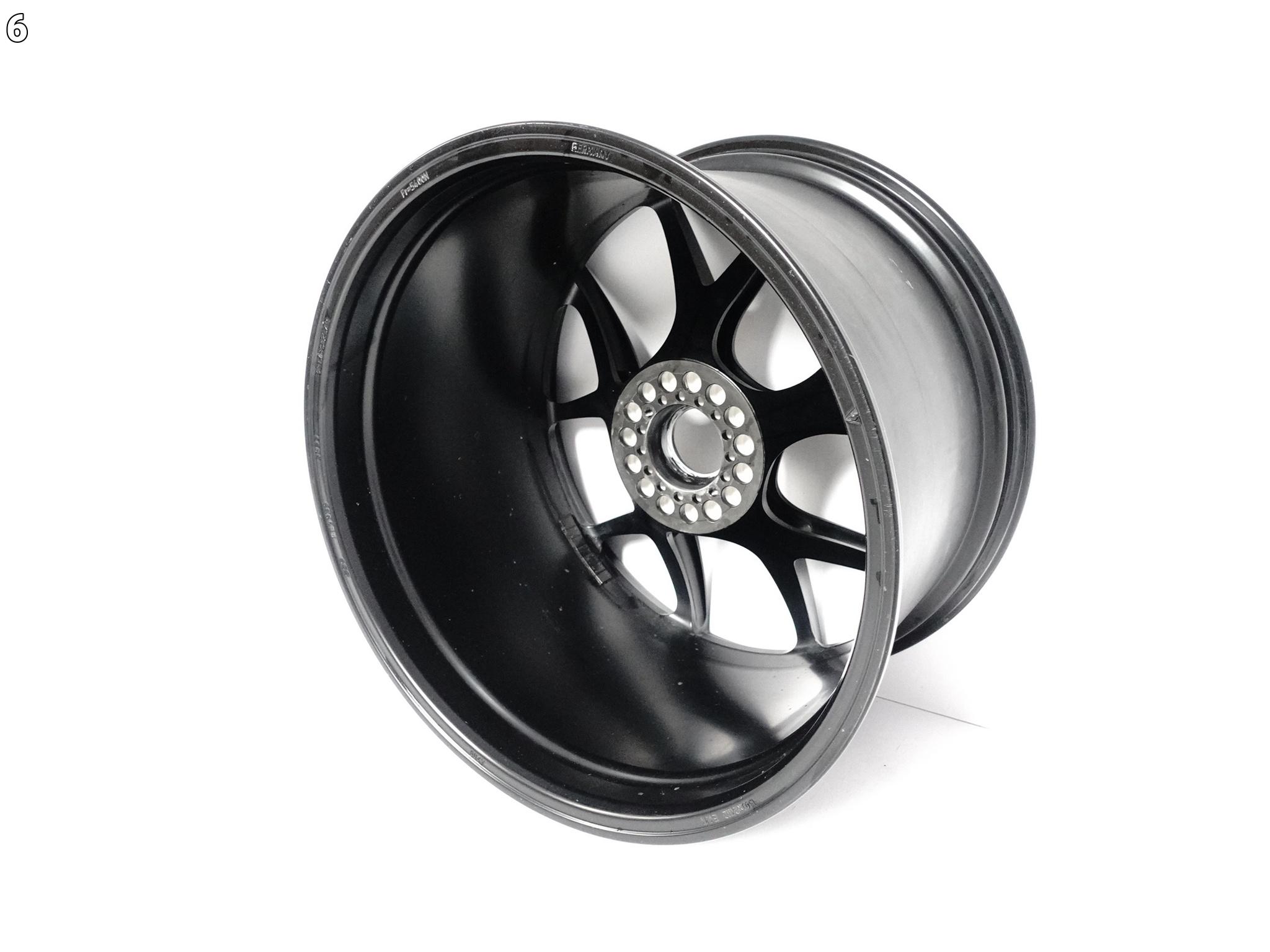 PORSCHE 911 992 GT3RS GT3 RS FELGA MAGNEZOWA 13Jx21 ET31 9GT601025AM PORSCHE 911 992 GT3RS GT3 RS FELGA MAGNEZOWA 13Jx21 ET31 9GT601025AM - obrazek 7