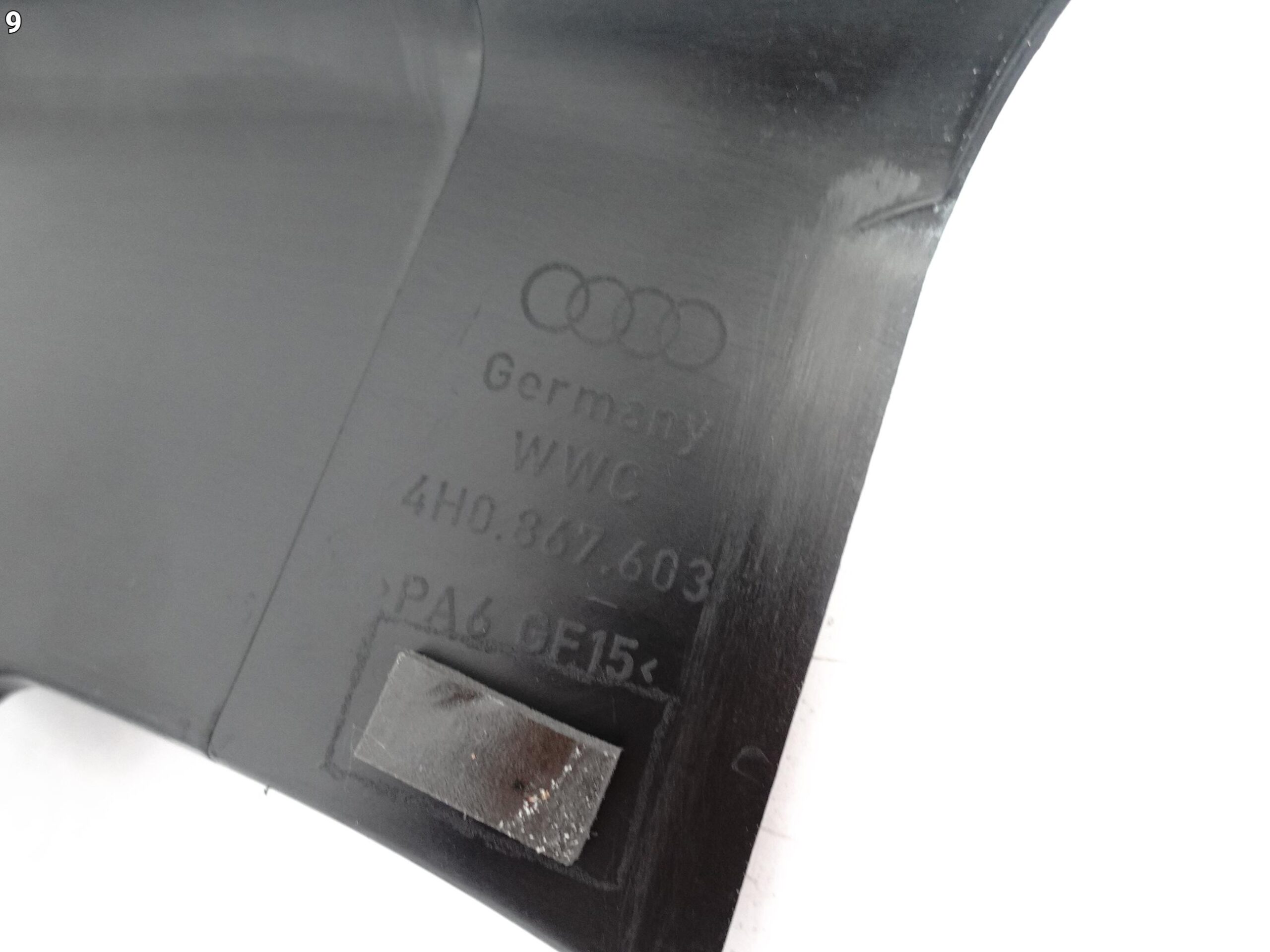 AUDI S8 A8 4H0 D4 09-17 RAMKA LISTWA ROLETA PRZECIWSŁONECZNA DRZWI TYŁ QBC AUDI S8 A8 4H0 D4 09-17 RAMKA LISTWA ROLETA PRZECIWSŁONECZNA DRZWI TYŁ QBC - obrazek 10