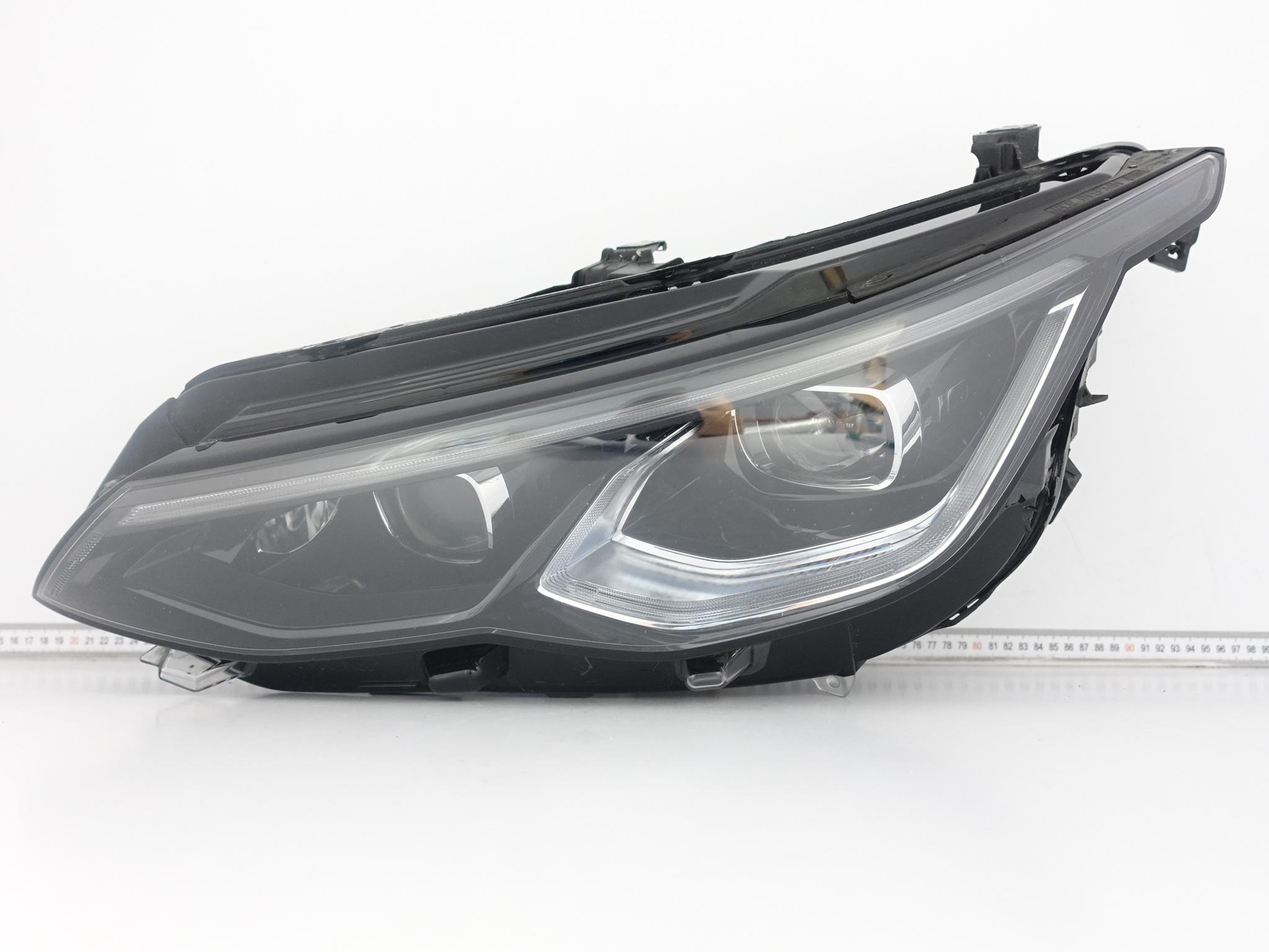 VW GOLF 8 VIII 5H1 R 19- LAMPA FULL LED MATRIX IQ.LIGHT LEWA PRZÓD BLACK EU VW GOLF 8 VIII 5H1 R 19- LAMPA FULL LED MATRIX IQ.LIGHT LEWA PRZÓD BLACK EU