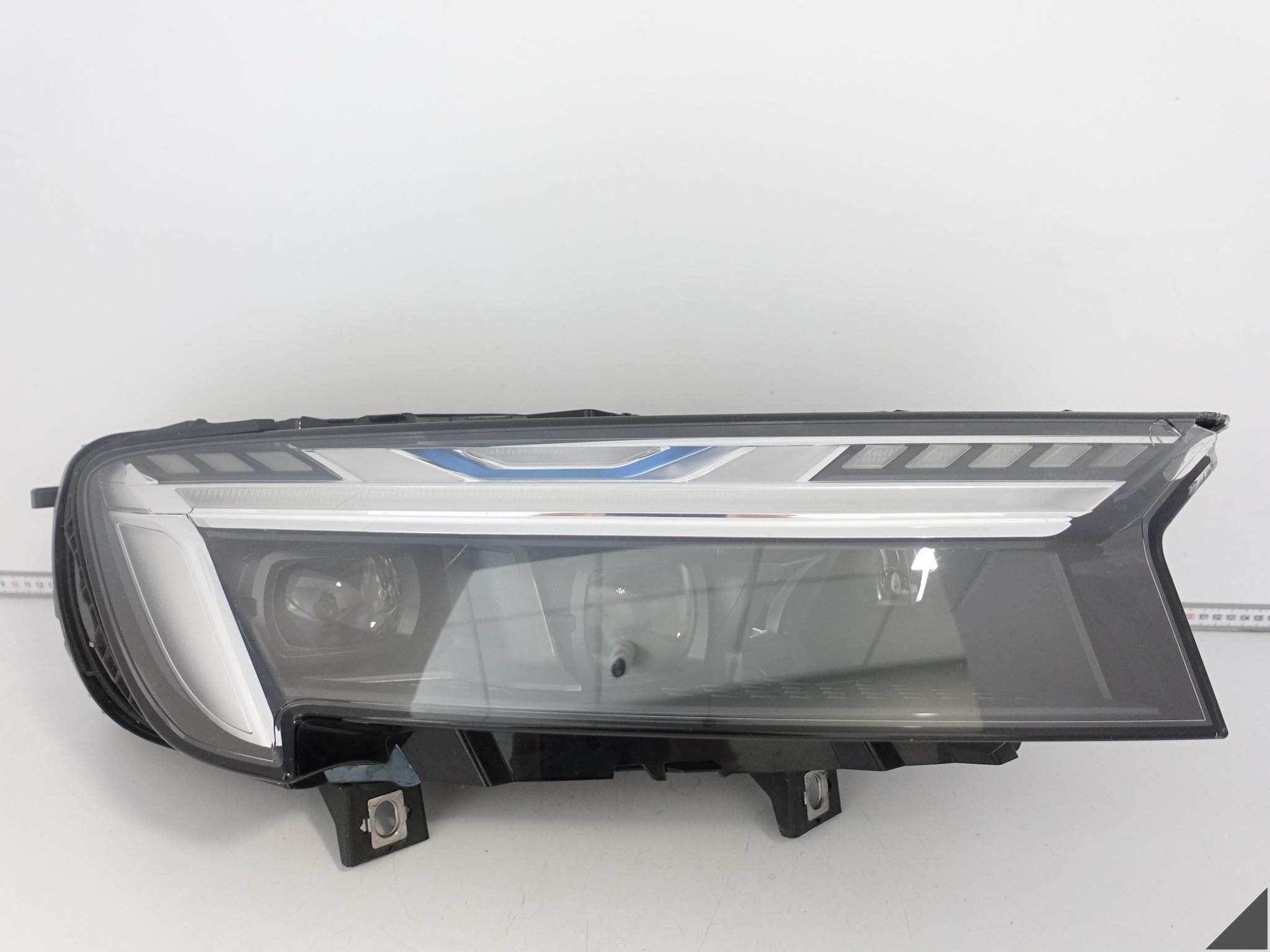 AUDI Q7 SQ7 II 4M0 LIFT (DRUGI LIFT) 24- LAMPA LASER FULL LED PRAWA PRZÓD AUDI Q7 SQ7 II 4M0 LIFT (DRUGI LIFT) 24- LAMPA LASER FULL LED PRAWA PRZÓD