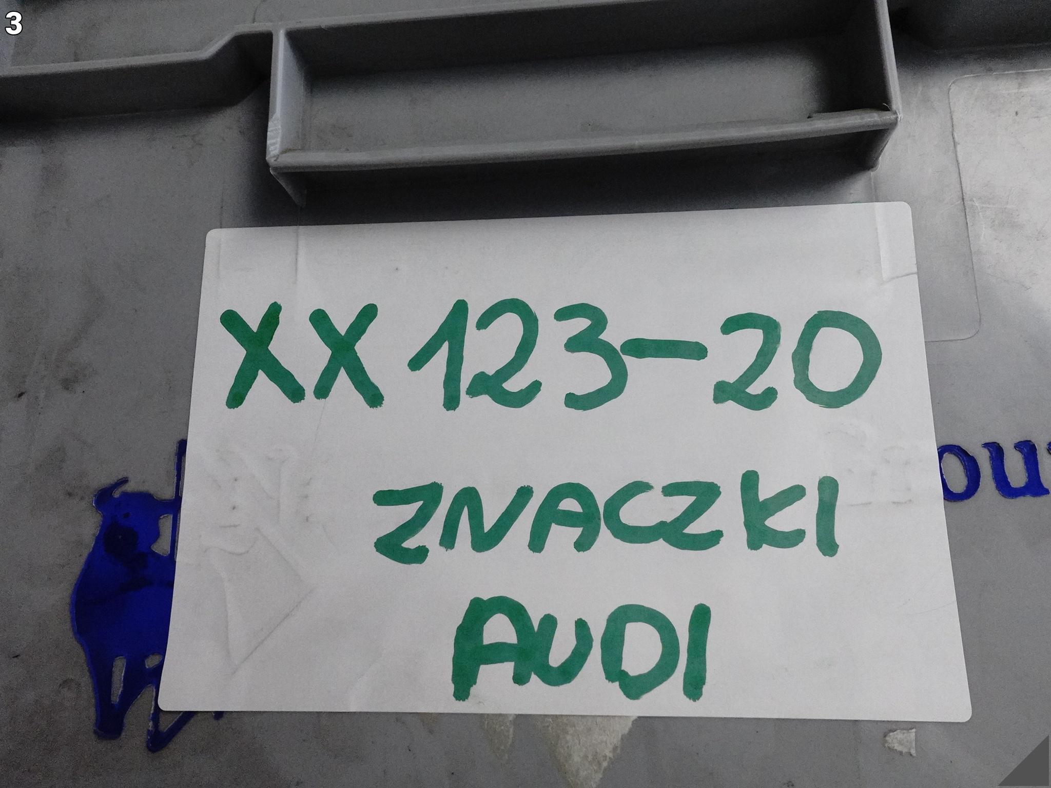 AUDI Q8 E-TRON LIFT 22- ZNACZEK EMBLEMAT LOGO GRILL ATRAPA ZDERZAK NOWY ORG AUDI Q8 E-TRON LIFT 22- ZNACZEK EMBLEMAT LOGO GRILL ATRAPA ZDERZAK NOWY ORG - obrazek 4