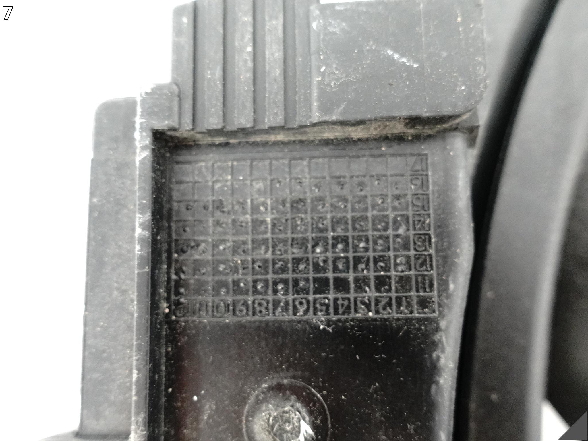 BMW 5 F07 F10 F11 520i 528i LIFT LCI WENTYLATOR WIATRAK OBUDOWA CHŁODNICY BMW 5 F07 F10 F11 520i 528i LIFT LCI WENTYLATOR WIATRAK OBUDOWA CHŁODNICY - obrazek 8