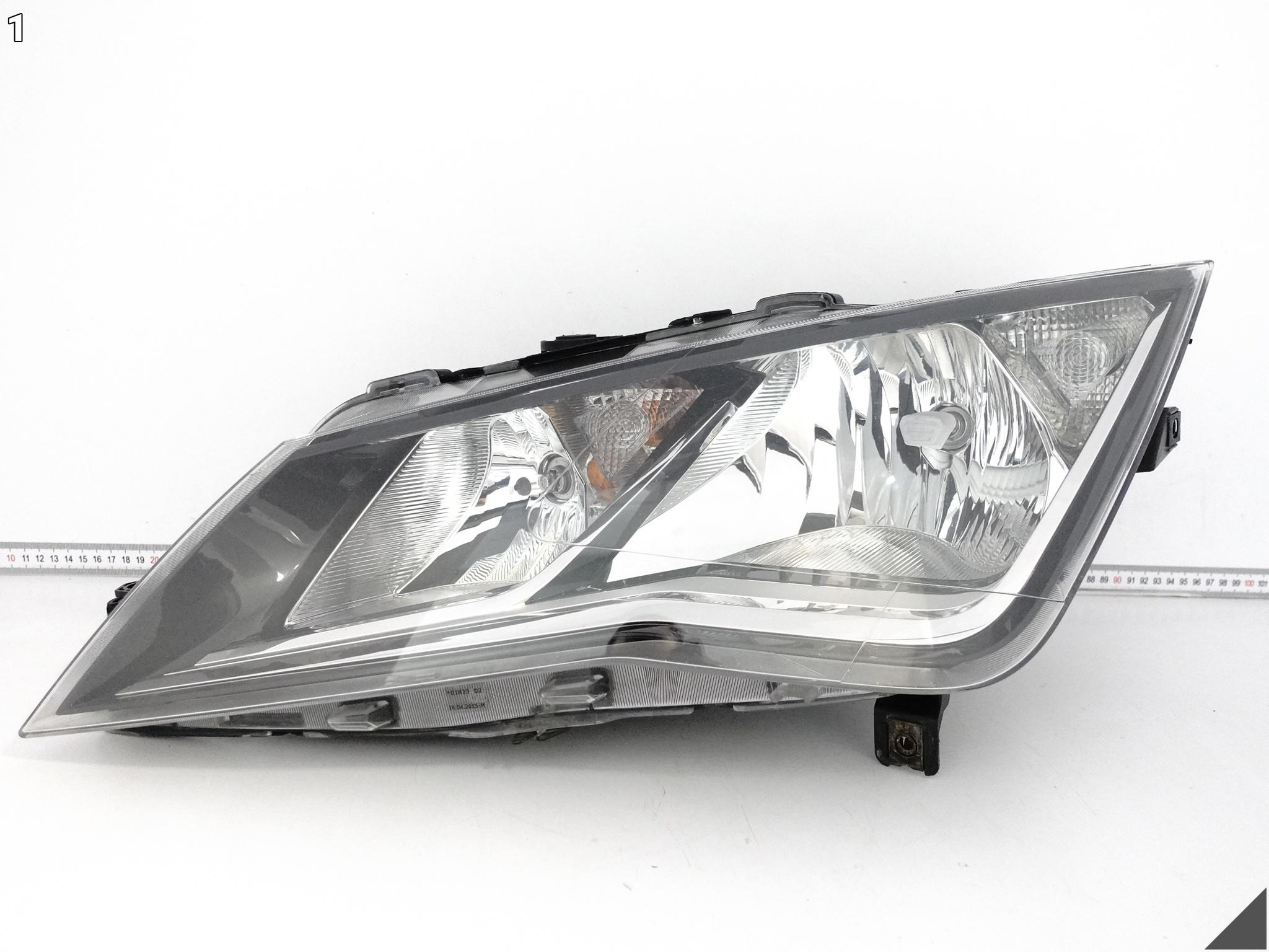 SEAT LEON 3 III 5F1 5F0 13-20 LAMPA ZWYKŁA HALOGEN H7 LEWA PRZÓD EU ŁADNA SEAT LEON 3 III 5F1 5F0 13-20 LAMPA ZWYKŁA HALOGEN H7 LEWA PRZÓD EU ŁADNA - obrazek 2