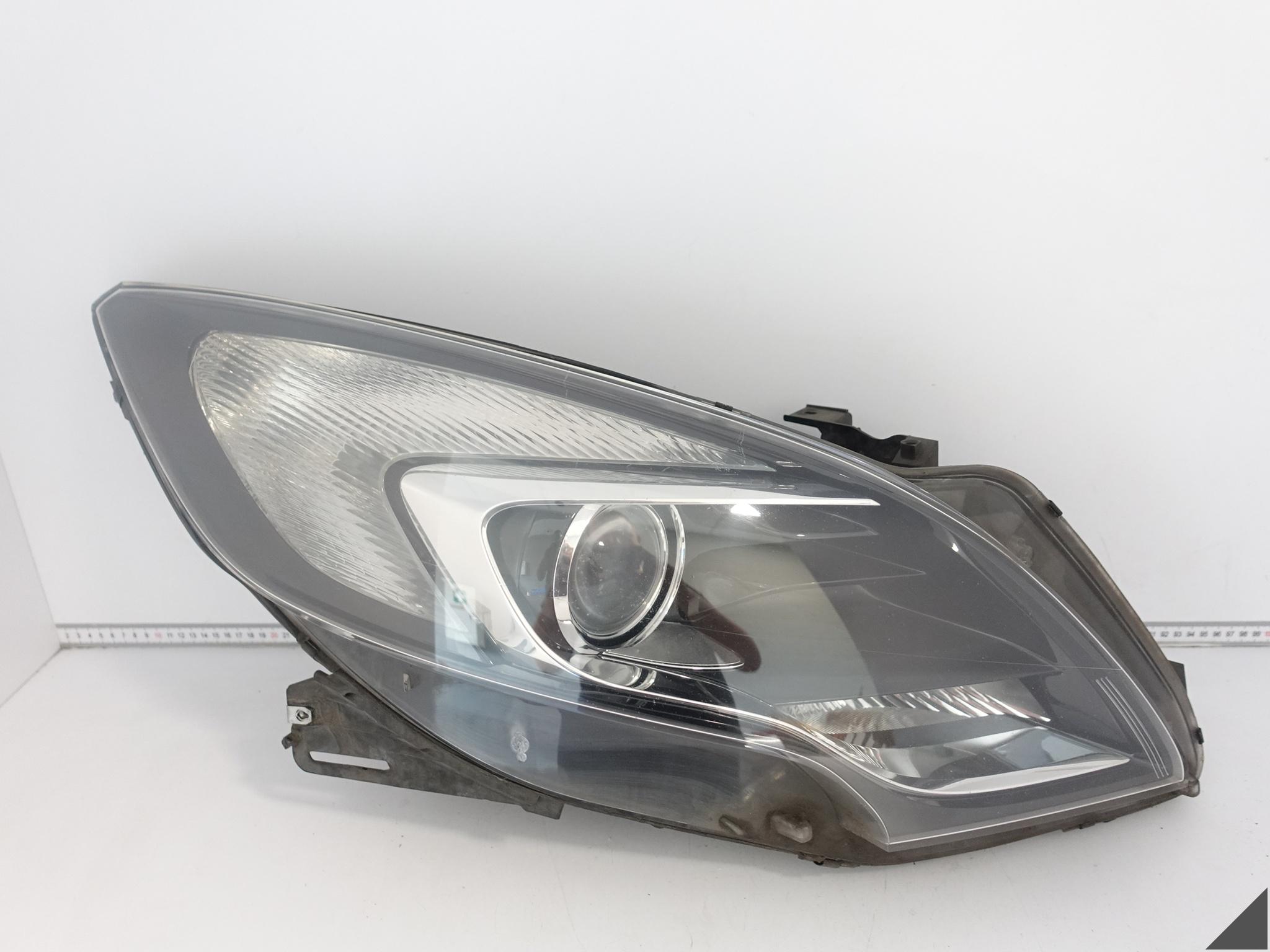OPEL ZAFIRA C TOURER (3 GENERACJA) 12-16 LAMPA ZWYKŁA HALOGEN PRAWA PRZÓ EU OPEL ZAFIRA C TOURER (3 GENERACJA) 12-16 LAMPA ZWYKŁA HALOGEN PRAWA PRZÓ EU