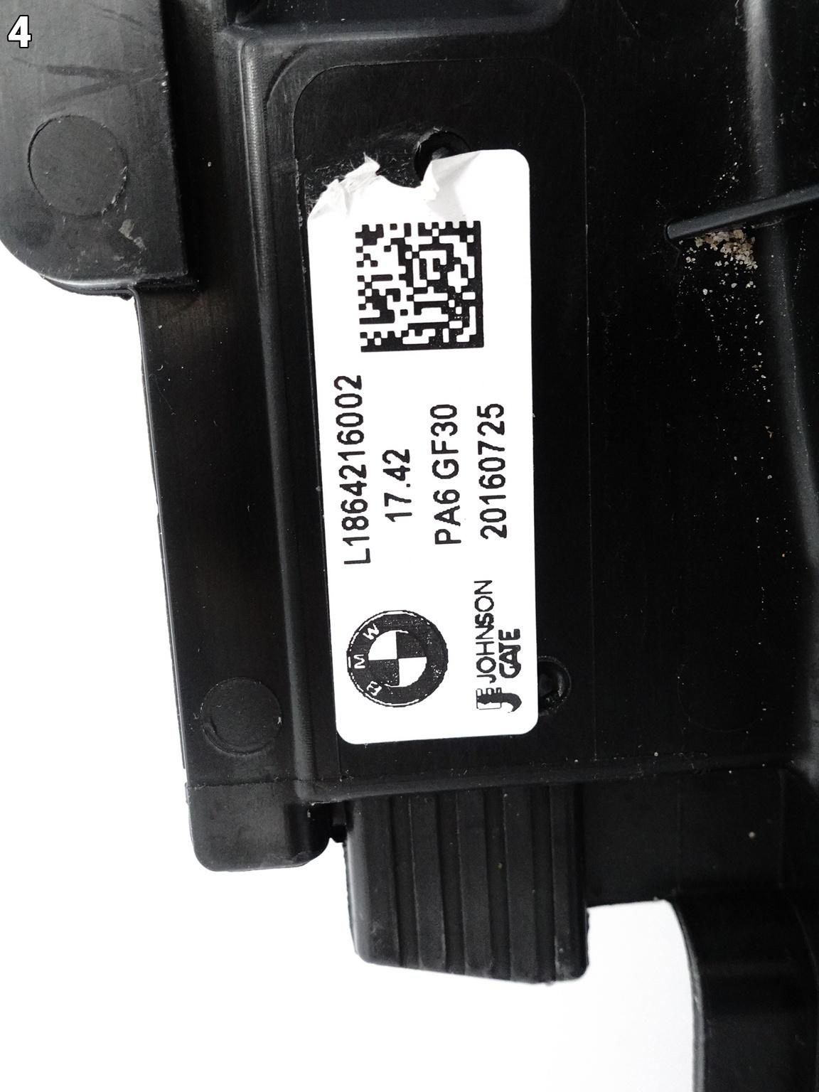 BMW 5 F07 F10 F11 520i 528i LIFT LCI WENTYLATOR WIATRAK OBUDOWA CHŁODNICY BMW 5 F07 F10 F11 520i 528i LIFT LCI WENTYLATOR WIATRAK OBUDOWA CHŁODNICY - obrazek 5
