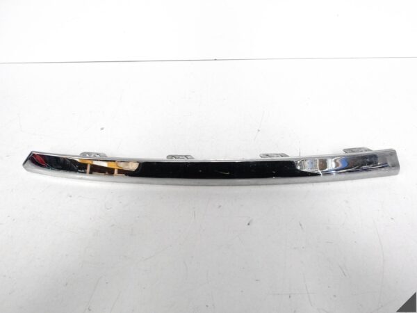 VOLVO S90 V90 LIFT 20- LISTWA NAKŁADKA OZDOBNA W ZDERZAK CHROM PRAWA PRZÓD VOLVO S90 V90 LIFT 20- LISTWA NAKŁADKA OZDOBNA W ZDERZAK CHROM PRAWA PRZÓD