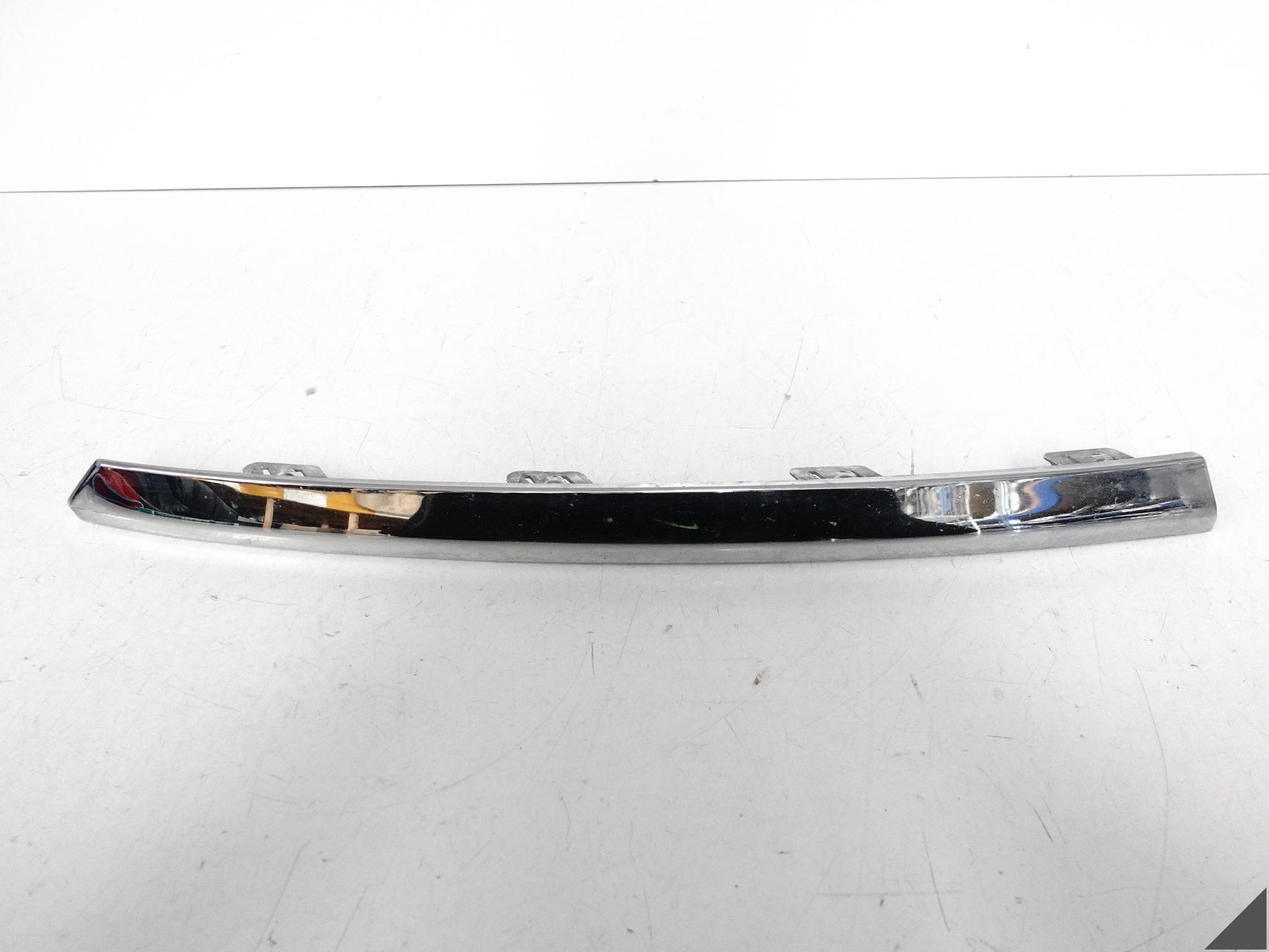 VOLVO S90 V90 LIFT 20- LISTWA NAKŁADKA OZDOBNA W ZDERZAK CHROM PRAWA PRZÓD VOLVO S90 V90 LIFT 20- LISTWA NAKŁADKA OZDOBNA W ZDERZAK CHROM PRAWA PRZÓD
