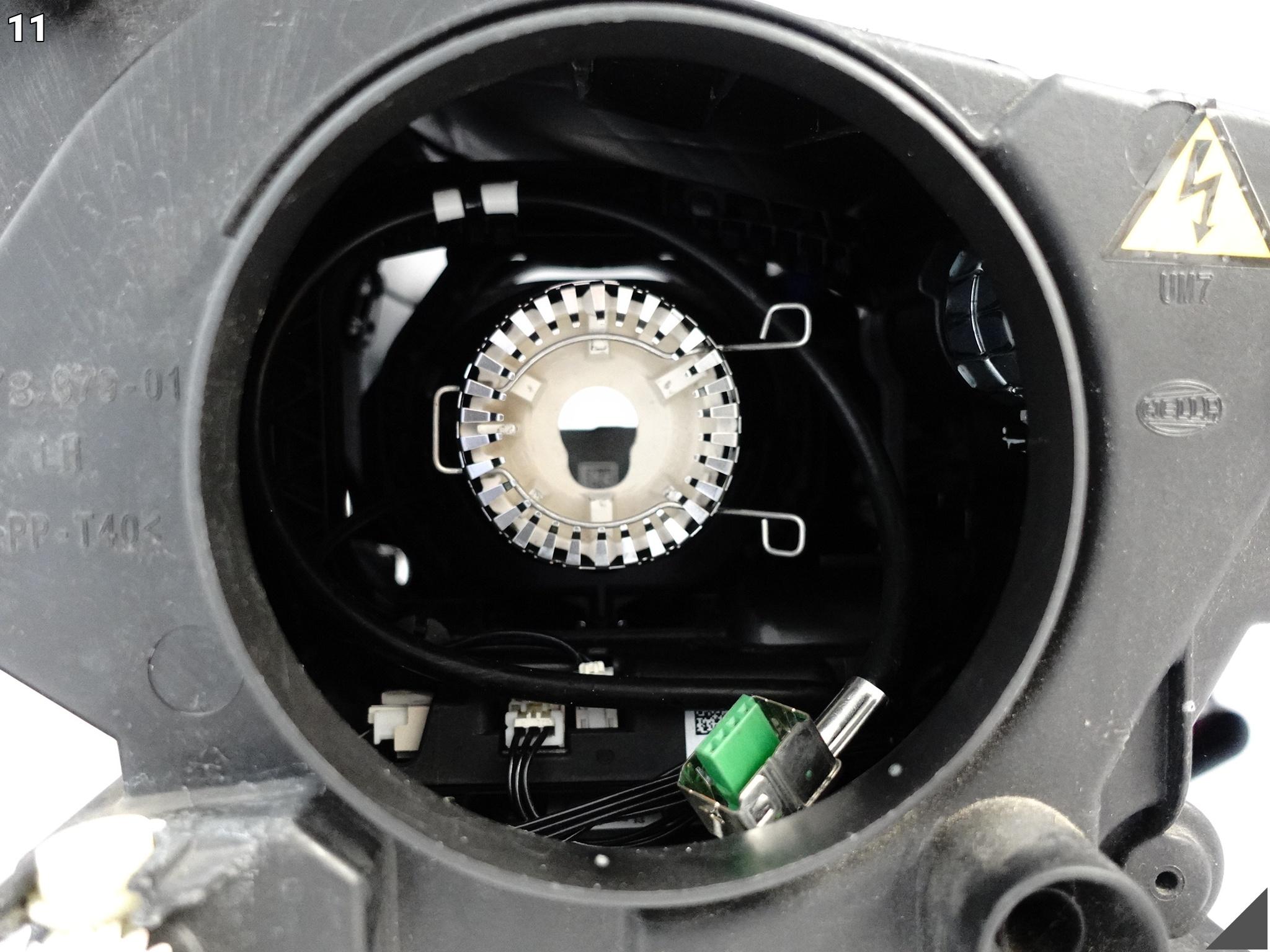 VW TIGUAN 5N1 LIFT 11-16 LAMPA XENON + LED SKRĘTNA LEWA PRZÓD EUROPA VW TIGUAN 5N1 LIFT 11-16 LAMPA XENON + LED SKRĘTNA LEWA PRZÓD EUROPA - obrazek 12