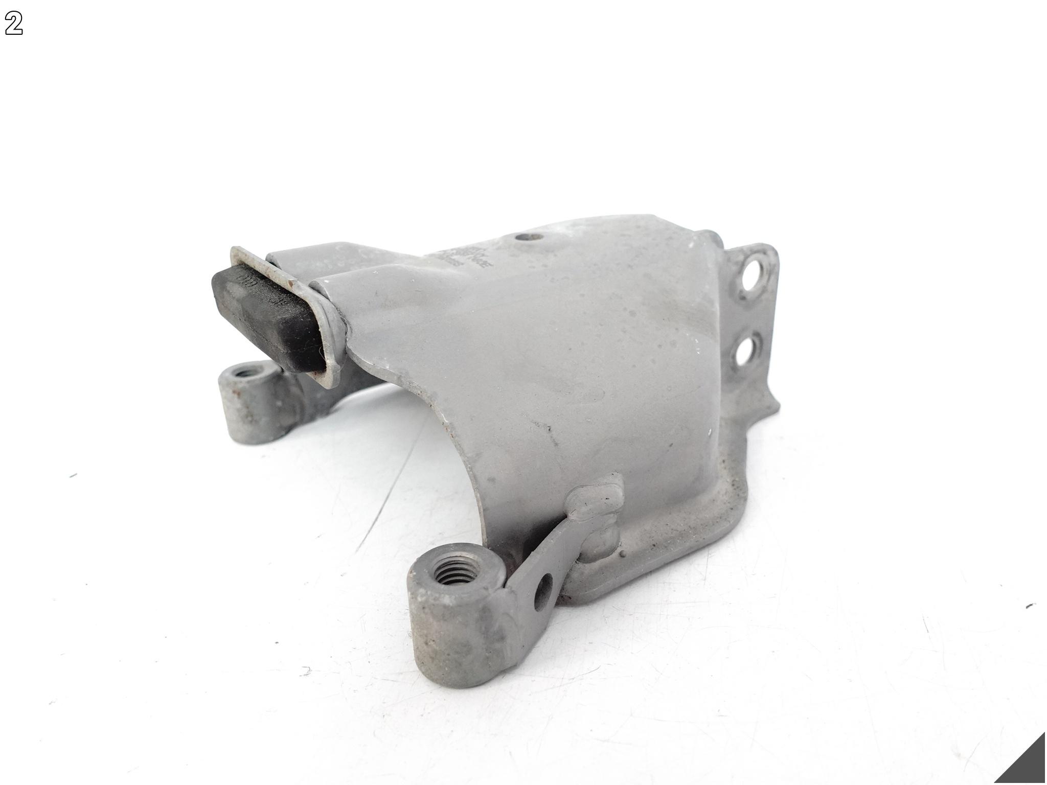 AUDI S8 4H0 D4 RS7 4G8 RS6 4G0 13-18 OSŁONA PODUSZKI SILNIKA PRAWA 4.0TFSI AUDI S8 4H0 D4 RS7 4G8 RS6 4G0 13-18 OSŁONA PODUSZKI SILNIKA PRAWA 4.0TFSI - obrazek 3