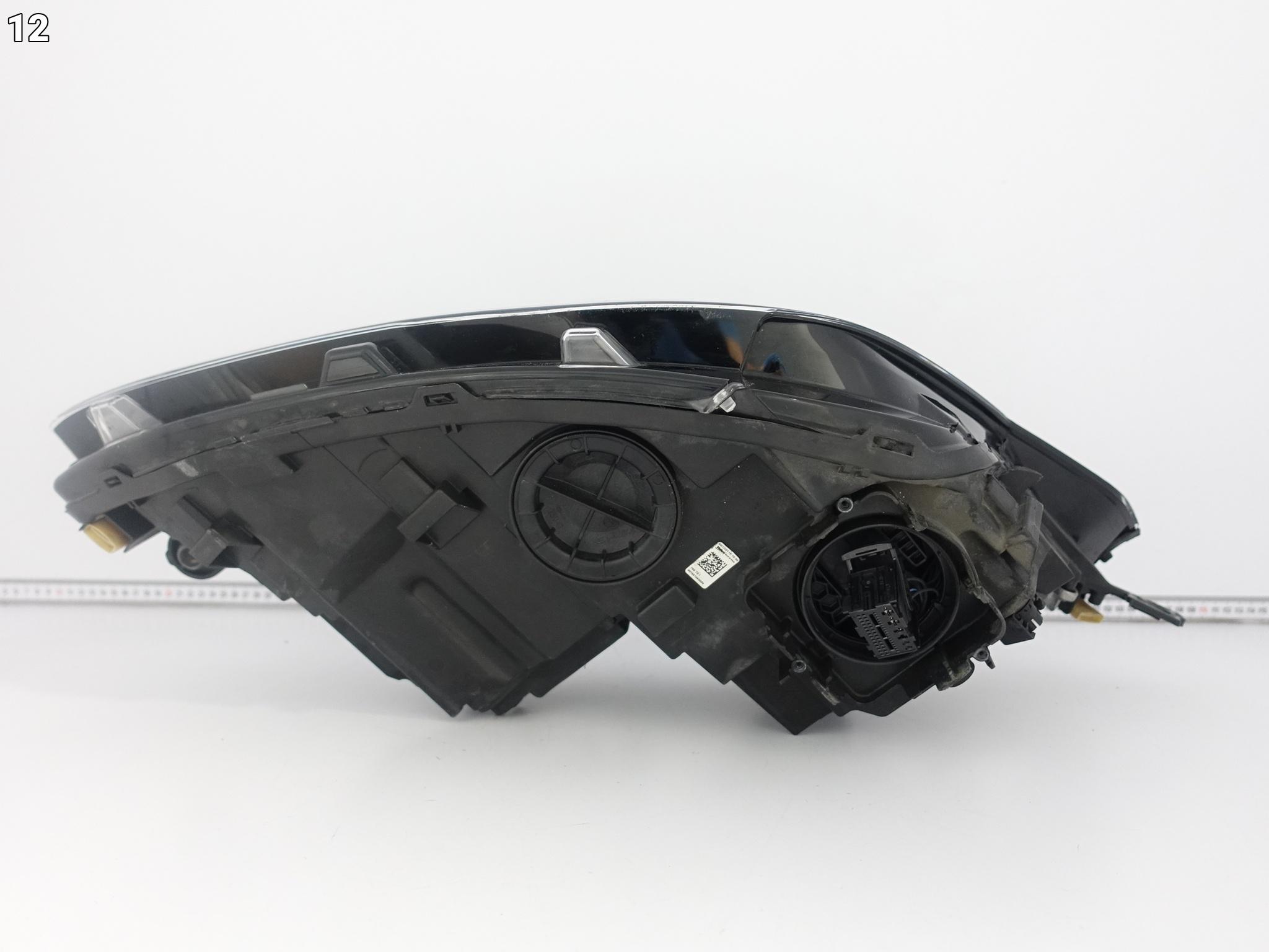 VW GOLF 8 VIII 5H1 R 19- LAMPA FULL LED MATRIX IQ.LIGHT LEWA PRZÓD BLACK EU VW GOLF 8 VIII 5H1 R 19- LAMPA FULL LED MATRIX IQ.LIGHT LEWA PRZÓD BLACK EU - obrazek 13