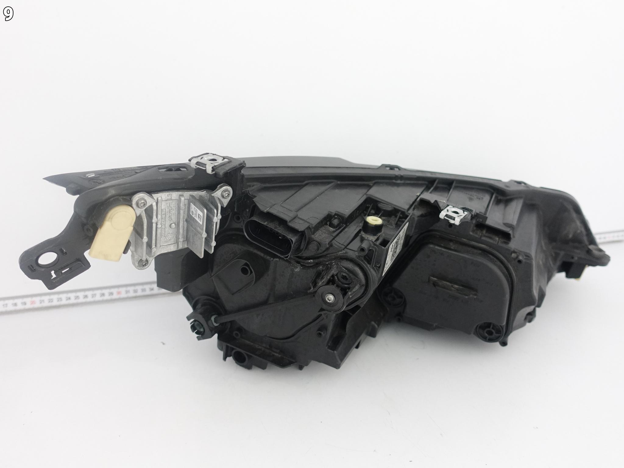 VW GOLF 8 VIII 5H1 R 19- LAMPA FULL LED MATRIX IQ.LIGHT LEWA PRZÓD BLACK EU VW GOLF 8 VIII 5H1 R 19- LAMPA FULL LED MATRIX IQ.LIGHT LEWA PRZÓD BLACK EU - obrazek 10