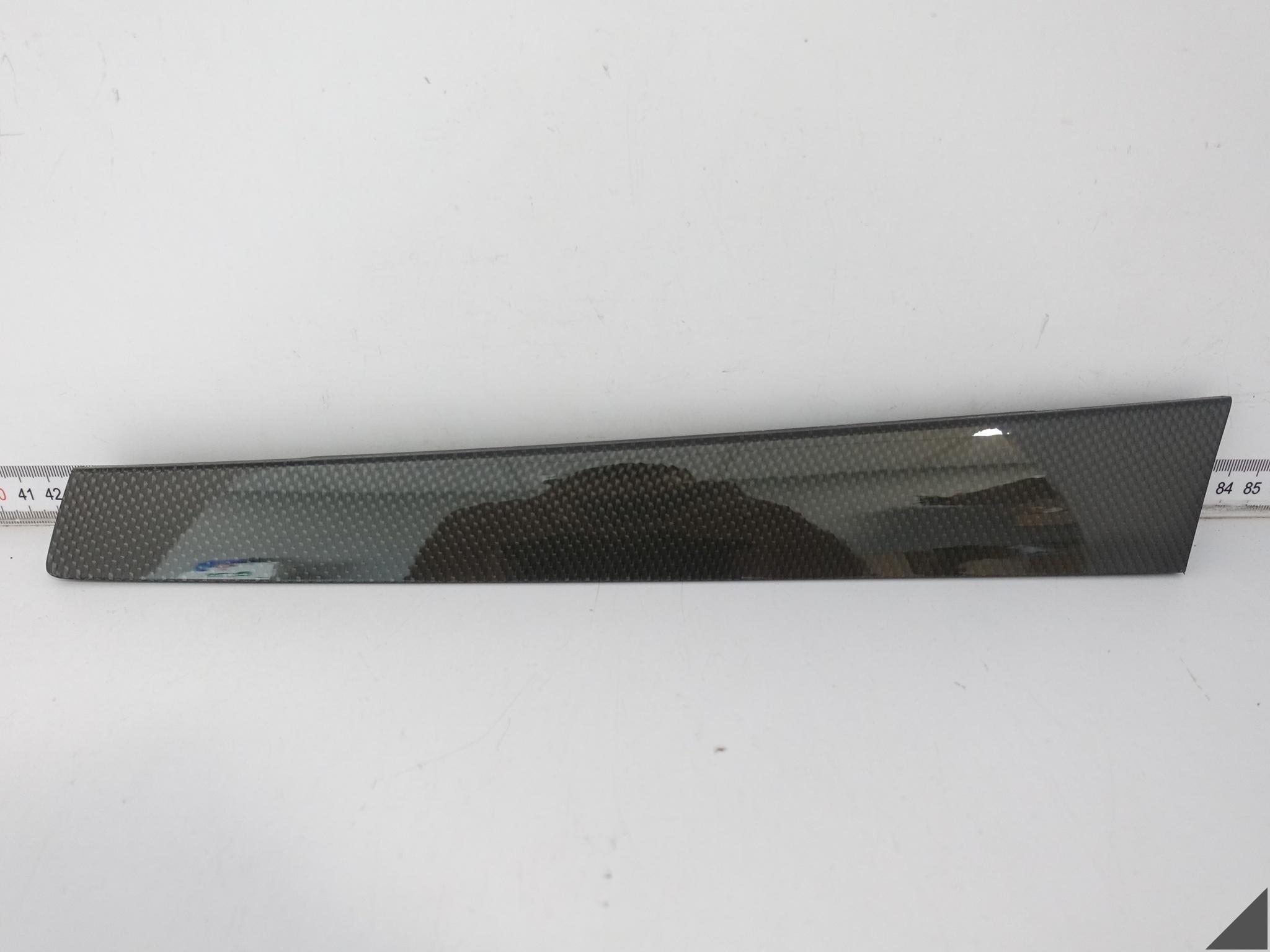 AUDI S8 A8 4H0 D4 09-17 LIFT LISTWA OZDOBNA DEKOR DRZWI PRZÓD PRAWA CARBON AUDI S8 A8 4H0 D4 09-17 LIFT LISTWA OZDOBNA DEKOR DRZWI PRZÓD PRAWA CARBON