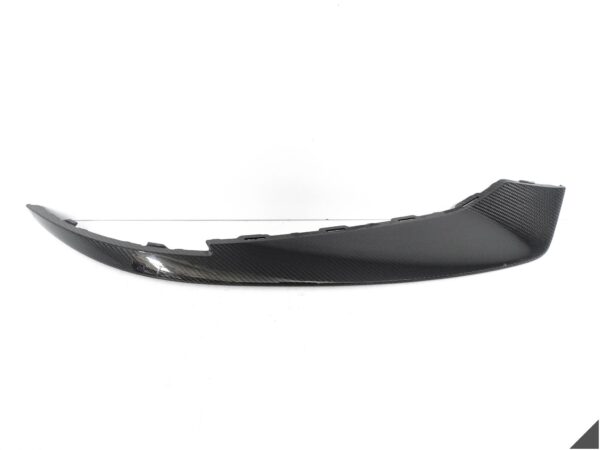 PORSCHE TAYCAN 9J1 TURBO 20- ZDERZAK SPOILER LISTWA PRAWA PRZÓD CARBON PORSCHE TAYCAN 9J1 TURBO 20- ZDERZAK SPOILER LISTWA PRAWA PRZÓD CARBON