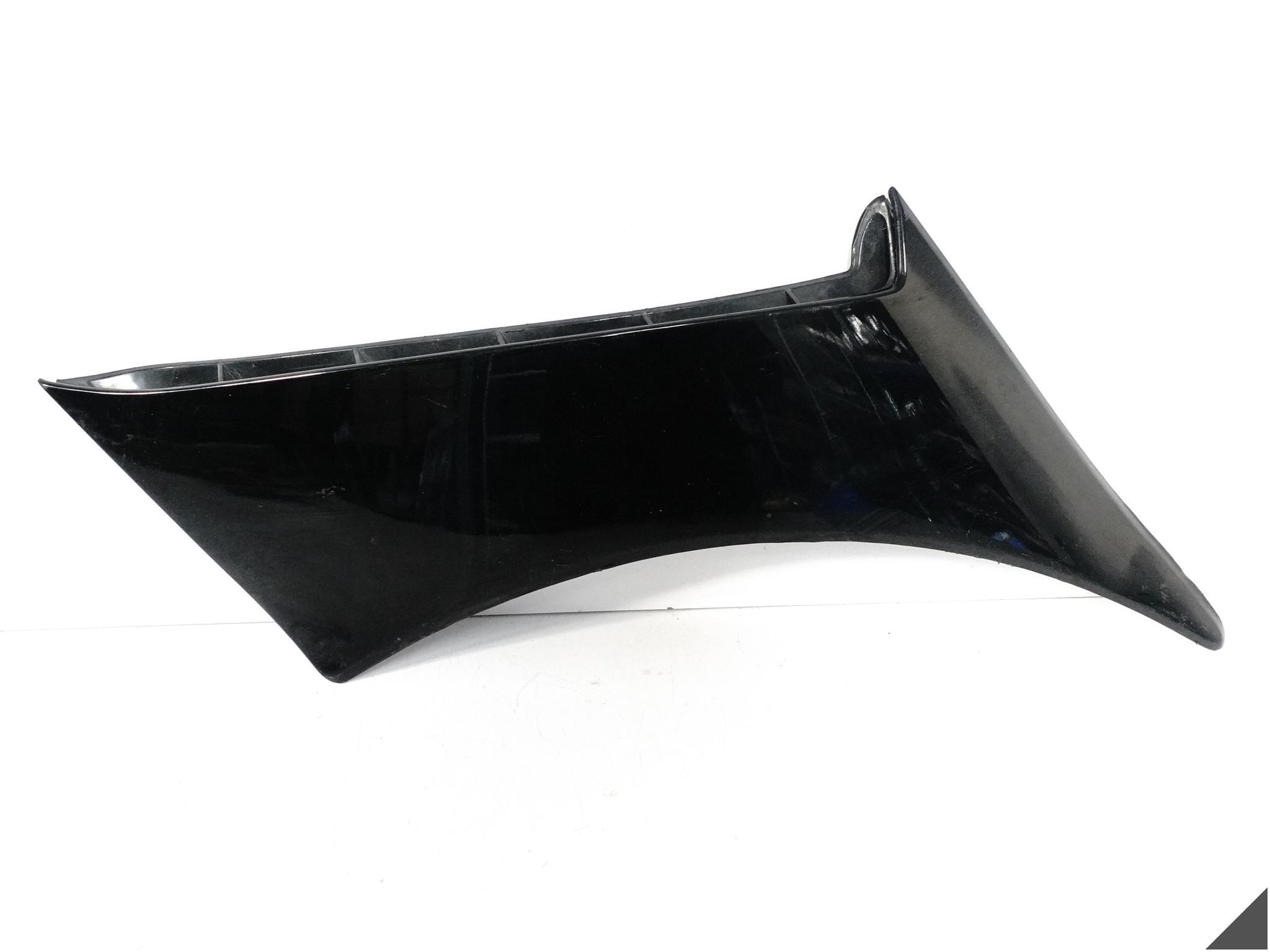 FORD MUSTANG VI 6 14-23 LISTWA BŁOTNIK WLOT POWIETRZA PRAWA NIEORYGINALNA FORD MUSTANG VI 6 14-23 LISTWA BŁOTNIK WLOT POWIETRZA PRAWA NIEORYGINALNA