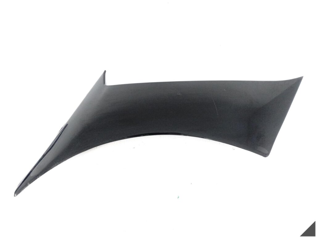 FORD MUSTANG VI 6 14-23 LISTWA NA BŁOTNIK WLOT POWIETRZA LEWA NIEORYGINALNA FORD MUSTANG VI 6 14-23 LISTWA NA BŁOTNIK WLOT POWIETRZA LEWA NIEORYGINALNA