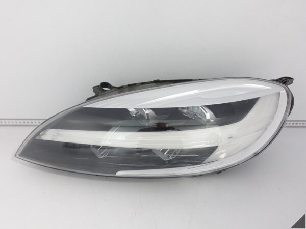 VOLVO V40 XC40 LIFT 16-19 LAMPA HEADLIGHT MID FULL LED LEWA PRZÓD EUROPA