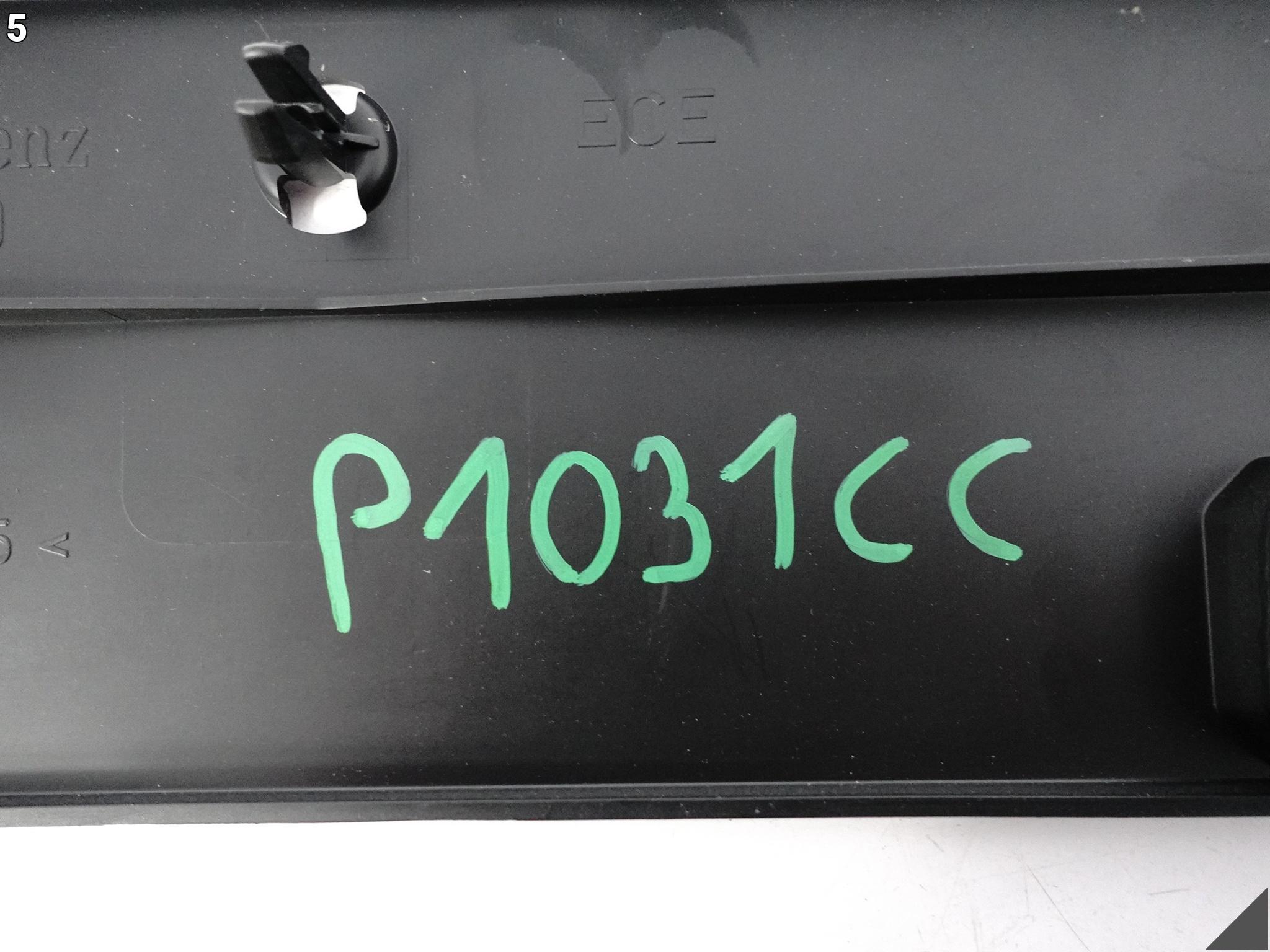 MERCEDES B-KLASA W247 PODKŁADKA RAMKA TABLICY REJESTRACYJNEJ PRZÓD MERCEDES B-KLASA W247 PODKŁADKA RAMKA TABLICY REJESTRACYJNEJ PRZÓD - obrazek 6