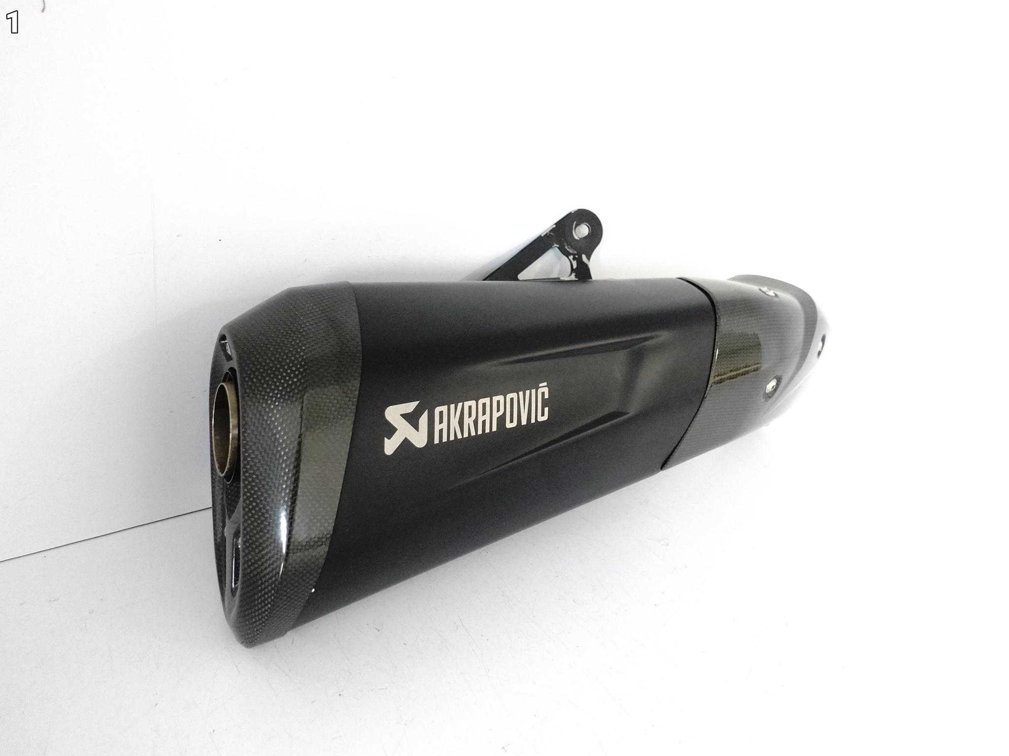 BMW S 1000 XR 15-19 TŁUMIK WYDECH KOŃCOWY AKRAPOVIC CARBON BMW S 1000 XR 15-19 TŁUMIK WYDECH KOŃCOWY AKRAPOVIC CARBON - obrazek 2