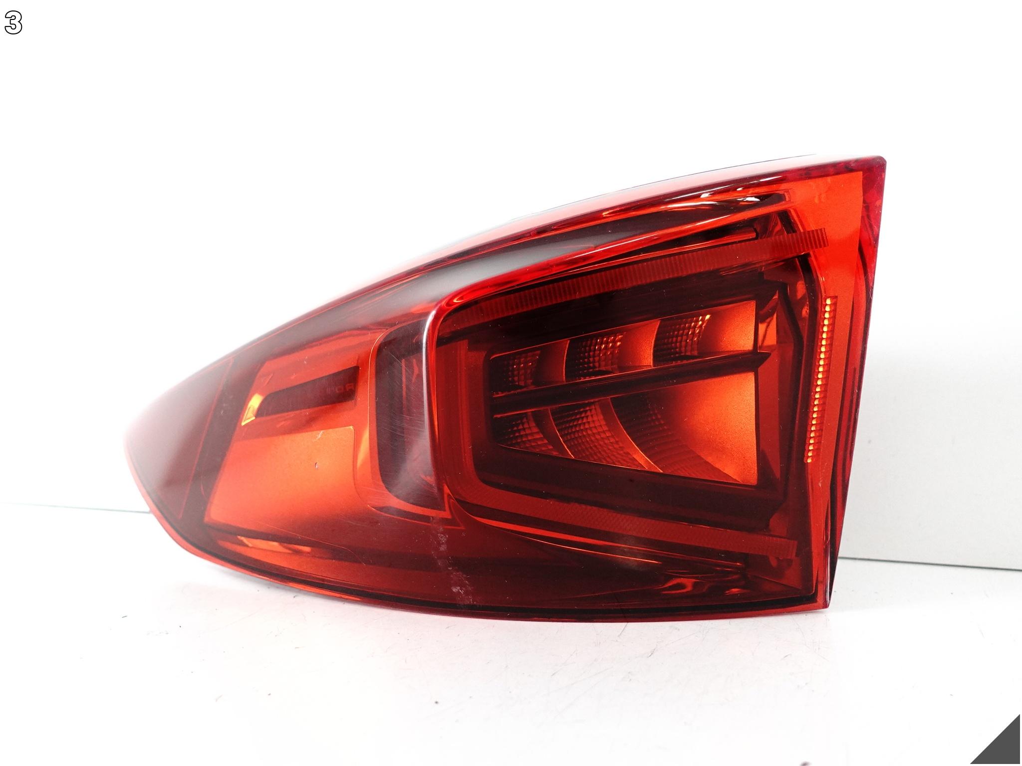 CUPRA FORMENTOR 5FF 20- LAMPA LED LEWA W BŁOTNIK TYŁ EUROPA 5FF945207C CUPRA FORMENTOR 5FF 20- LAMPA LED LEWA W BŁOTNIK TYŁ EUROPA 5FF945207C - obrazek 4