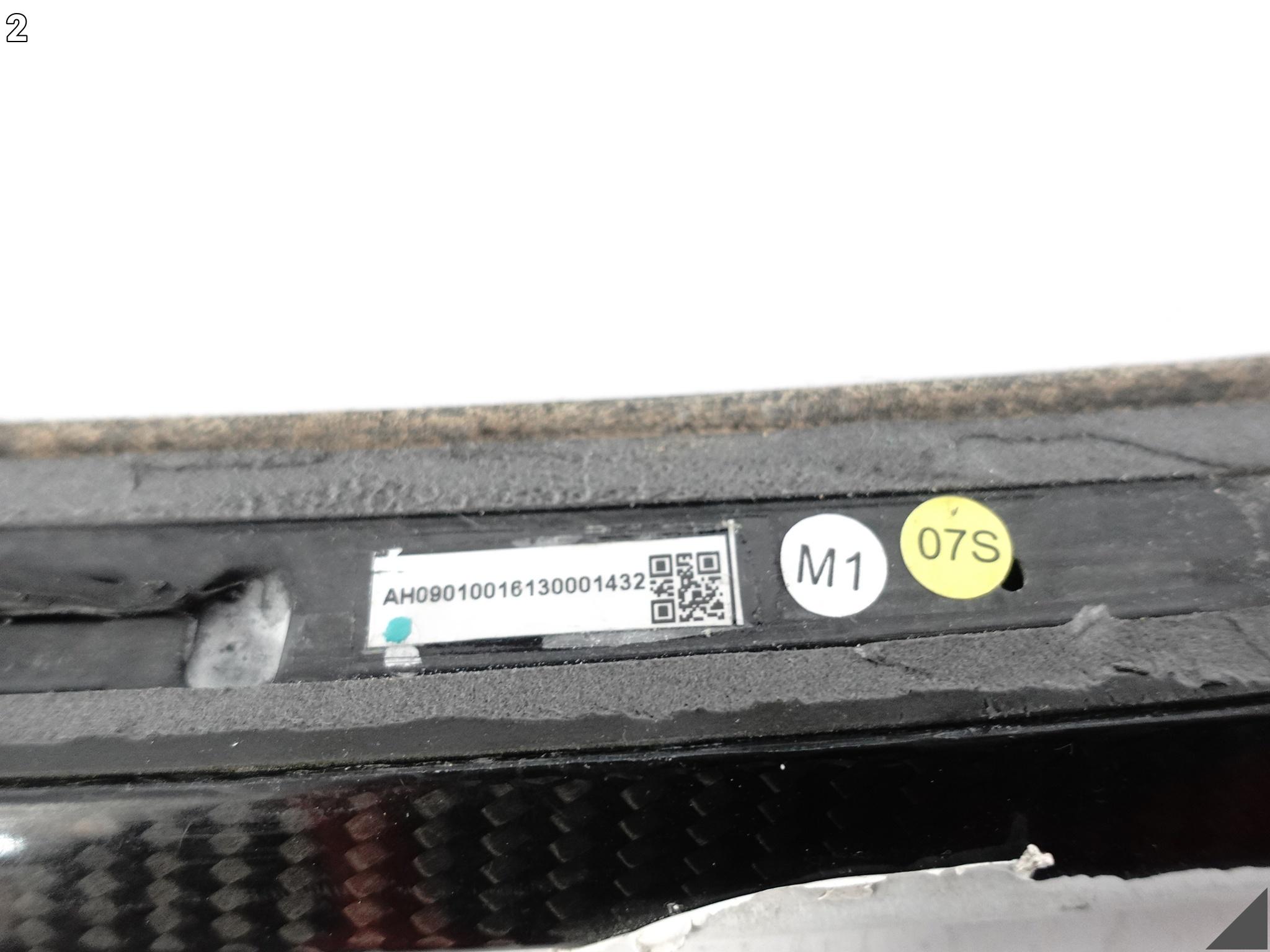 AUDI S8 PLUS A8 4H0 D4 LIFT 13-17 SPOILERA LOTKA KLAPA BAGAŻNIKA TYŁ CARBON AUDI S8 PLUS A8 4H0 D4 LIFT 13-17 SPOILERA LOTKA KLAPA BAGAŻNIKA TYŁ CARBON - obrazek 3