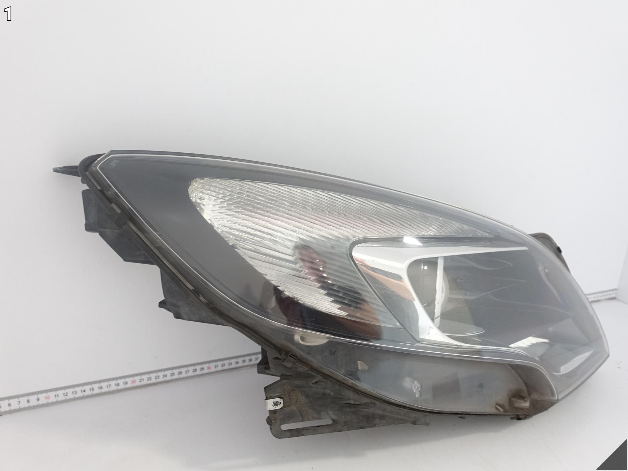 OPEL ZAFIRA C TOURER (3 GENERACJA) 12-16 LAMPA ZWYKŁA HALOGEN PRAWA PRZÓ EU OPEL ZAFIRA C TOURER (3 GENERACJA) 12-16 LAMPA ZWYKŁA HALOGEN PRAWA PRZÓ EU - obrazek 2