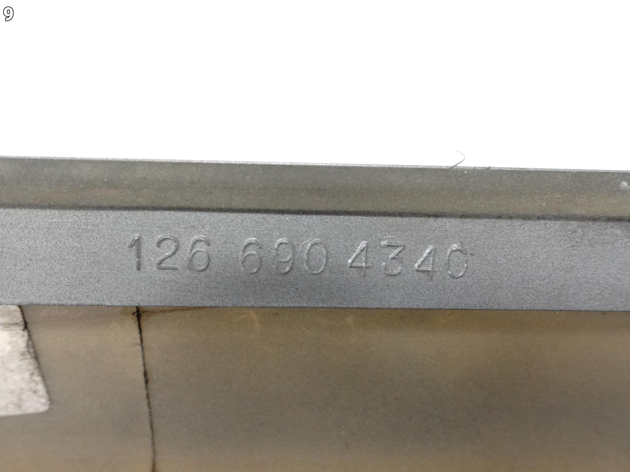 MERCEDES S-KLASA V126 1979-1991 LISTWA NAKŁADKA NA DRZWI TYŁ LEWA DŁUGA MERCEDES S-KLASA V126 1979-1991 LISTWA NAKŁADKA NA DRZWI TYŁ LEWA DŁUGA - obrazek 10