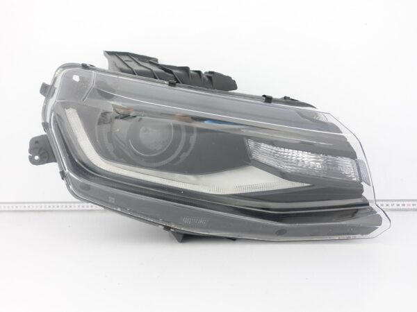 CHEVROLET CAMARO VI 6 16-24 LAMPA XENON + LED PRAWA PRZÓD USA CHEVROLET CAMARO VI 6 16-24 LAMPA XENON + LED PRAWA PRZÓD USA