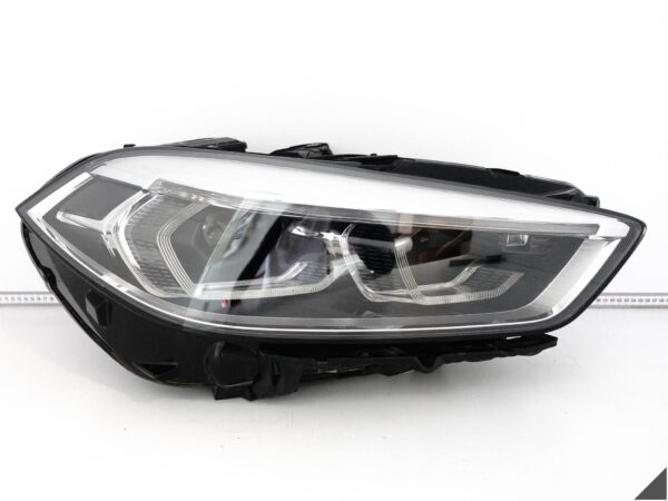 BMW 1 F40 (3 GENERACJA) 19-24 LAMPA FULL LED PRAWA PRZÓD EUROPA 9482812 BMW 1 F40 (3 GENERACJA) 19-24 LAMPA FULL LED PRAWA PRZÓD EUROPA 9482812
