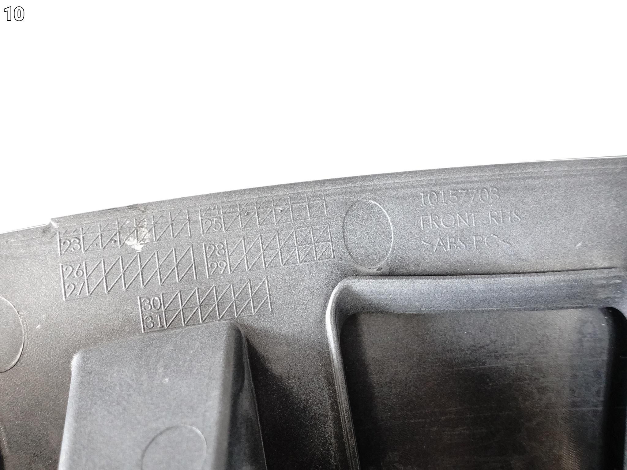 FERRARI PUROSANGUE F175 23- LISTWA NAKŁADKA NA BŁOTNIK PRAWA PRZÓD FERRARI PUROSANGUE F175 23- LISTWA NAKŁADKA NA BŁOTNIK PRAWA PRZÓD - obrazek 11