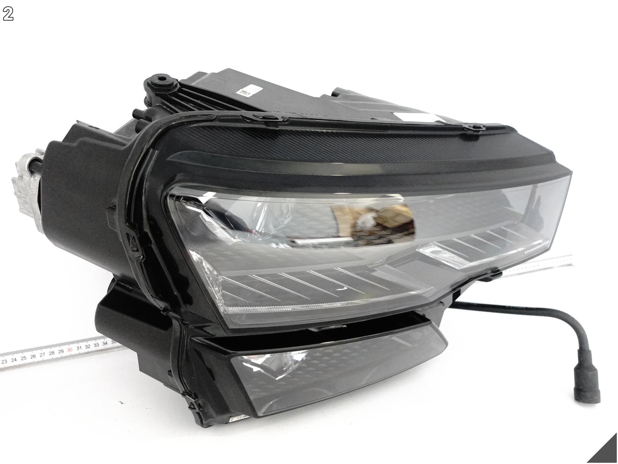 SKODA KAROQ 57B 57A LIFT 22- LAMPA CRYSTAL LIGHTING FULL LED PRAWA PRZÓD EU SKODA KAROQ 57B 57A LIFT 22- LAMPA CRYSTAL LIGHTING FULL LED PRAWA PRZÓD EU - obrazek 3