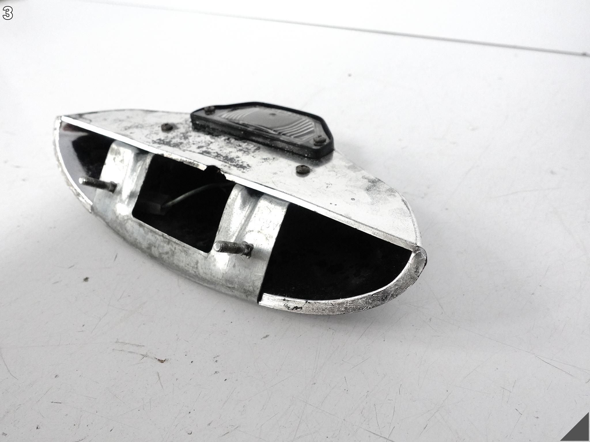 FIAT 500 57-75 LAMPKA OŚWIETLENIE TABLICY REJESTRACYJNEJ TYŁ FIAT 500 57-75 LAMPKA OŚWIETLENIE TABLICY REJESTRACYJNEJ TYŁ - obrazek 4