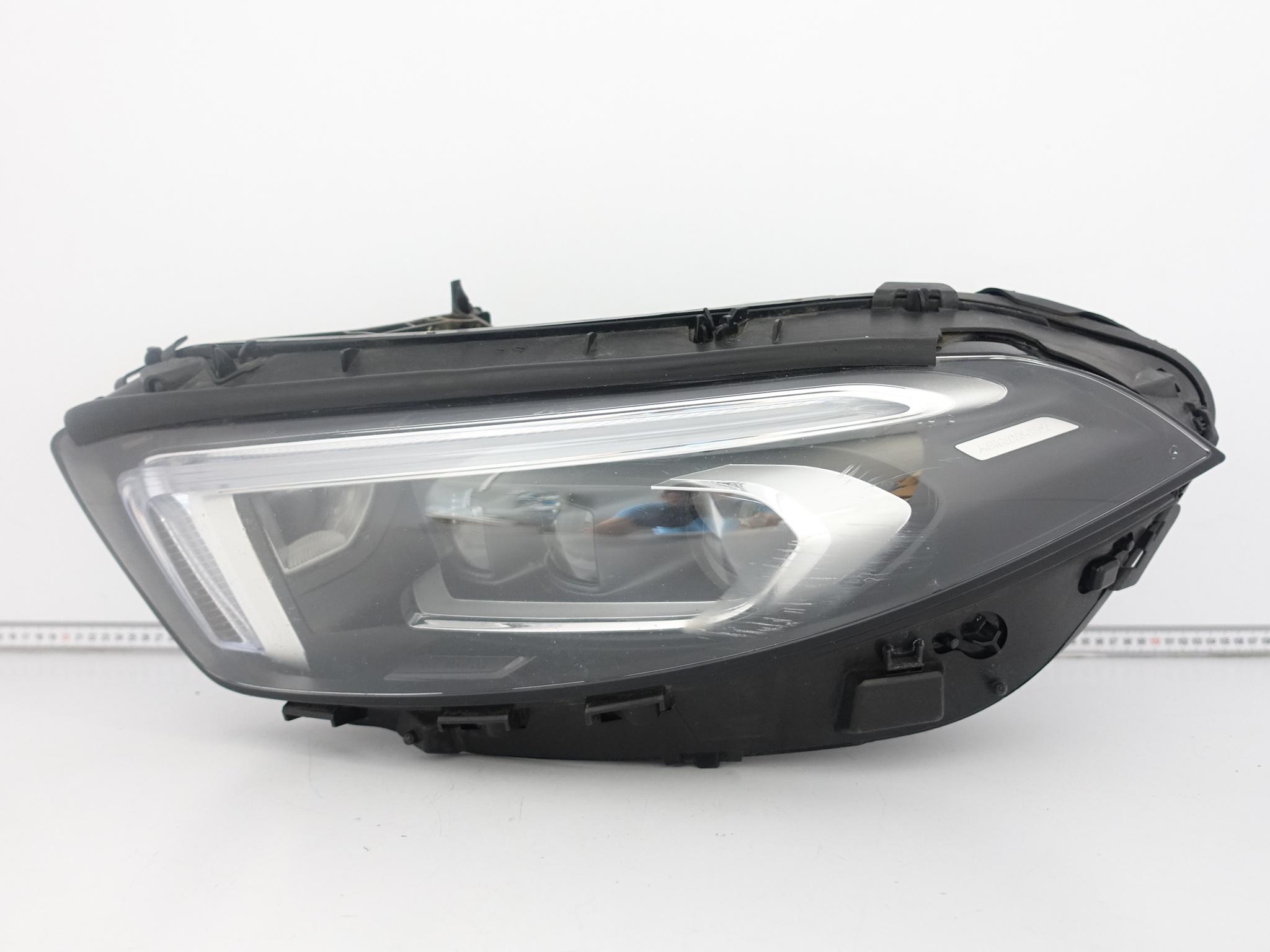 MERCEDES A-KLASA W177 18-23 LAMPA FULL LED MULTIBEAM LEWA PRZÓD EUROPA MERCEDES A-KLASA W177 18-23 LAMPA FULL LED MULTIBEAM LEWA PRZÓD EUROPA