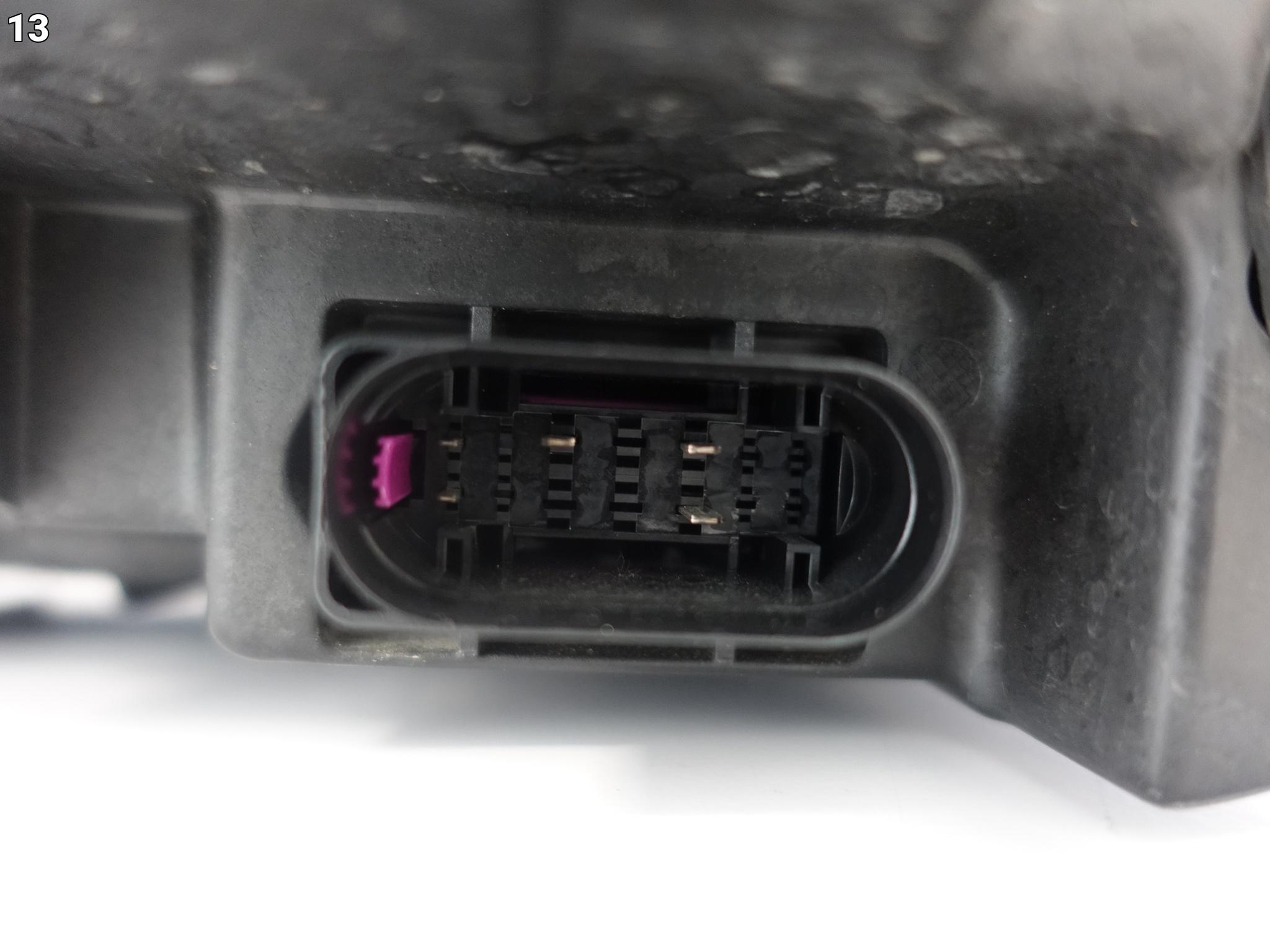 VOLVO XC90 II 19-24 LIFT FULL LED ACTIVE HIGH BEAM LAMPA PRAWA PRZÓD EUROPA VOLVO XC90 II 19-24 LIFT FULL LED ACTIVE HIGH BEAM LAMPA PRAWA PRZÓD EUROPA - obrazek 14