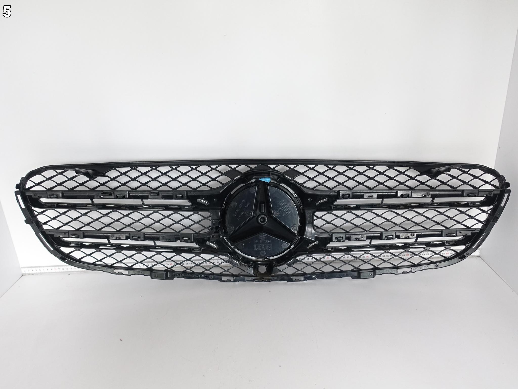 MERCEDES GLC X253 C253 AMG 15-19 GRILL ATRAPA KRATKA W ZDERZAK PRZÓD MERCEDES GLC X253 C253 AMG 15-19 GRILL ATRAPA KRATKA W ZDERZAK PRZÓD - obrazek 6