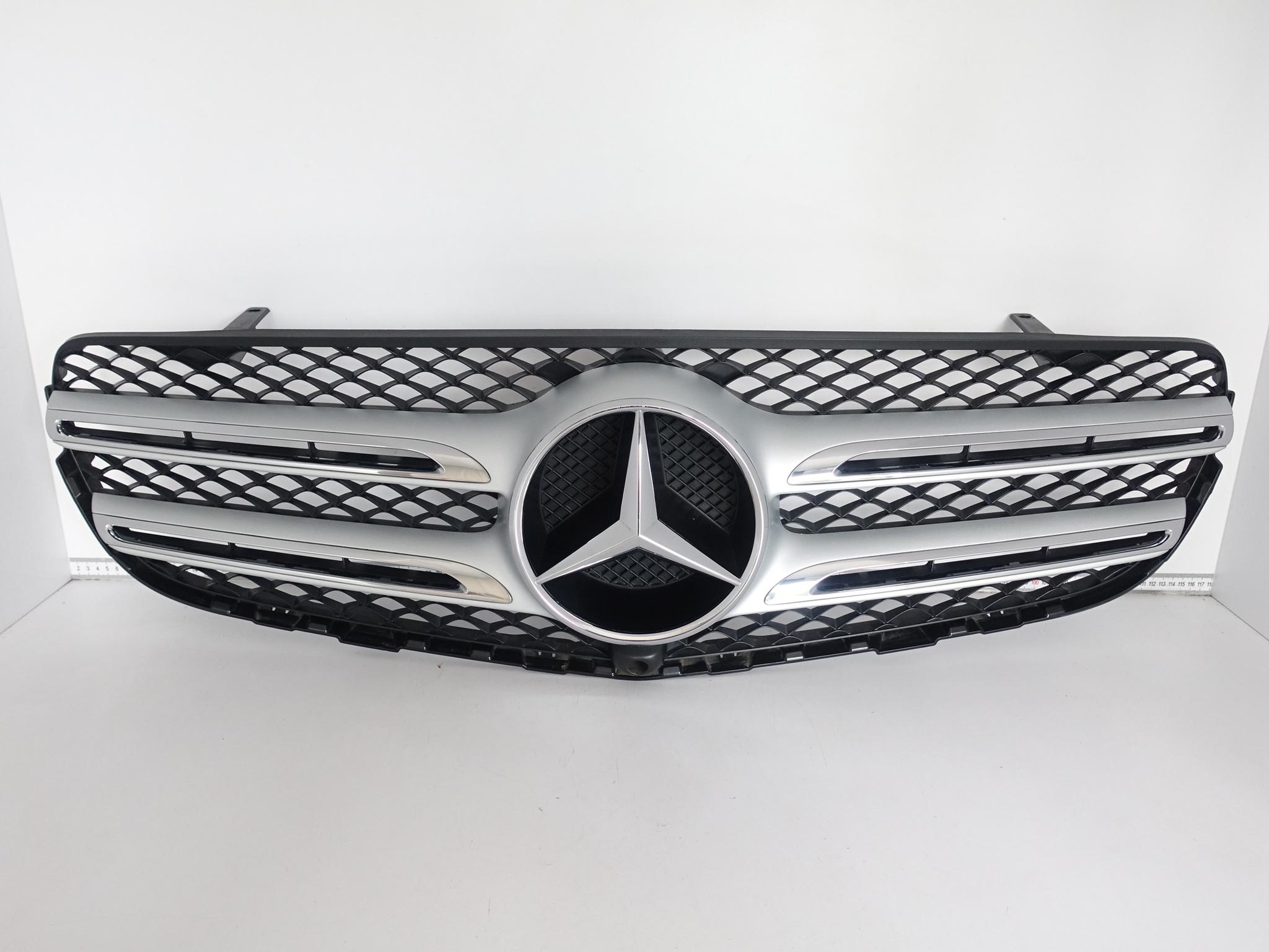 MERCEDES GLC X253 C253 AMG 15-19 GRILL ATRAPA KRATKA W ZDERZAK PRZÓD MERCEDES GLC X253 C253 AMG 15-19 GRILL ATRAPA KRATKA W ZDERZAK PRZÓD