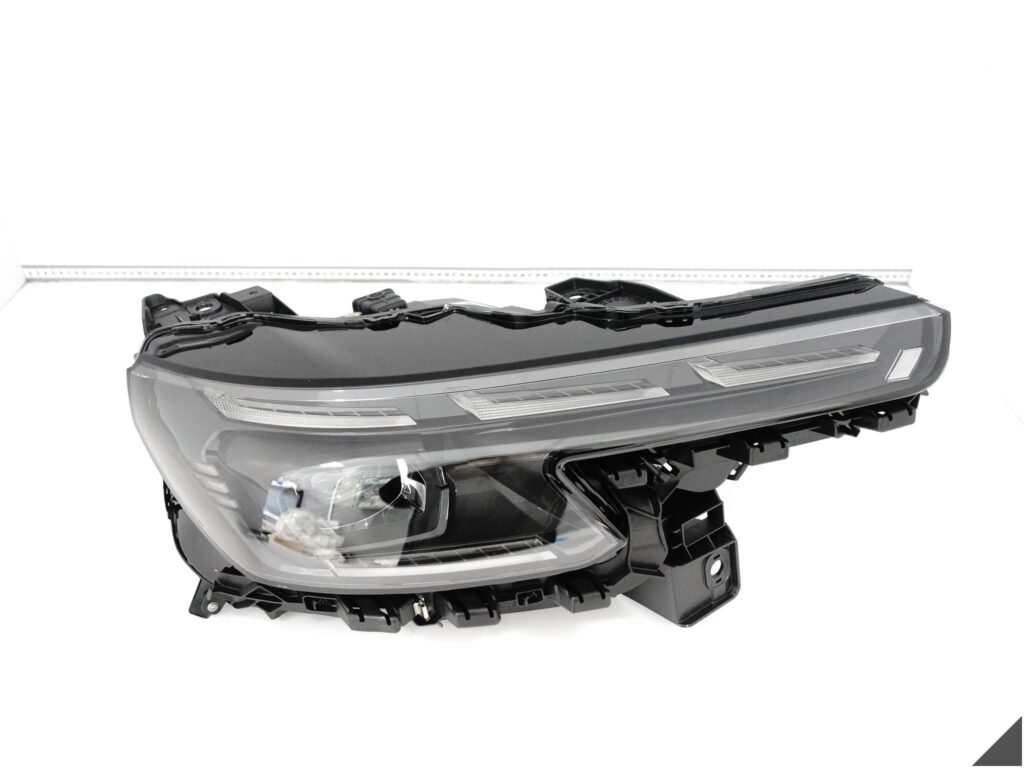 ALFA ROMEO JUNIOR MILANO 966 24- LAMPA FULL LED HIGH PRAWA PRZÓD EU NOWA ALFA ROMEO JUNIOR MILANO 966 24- LAMPA FULL LED HIGH PRAWA PRZÓD EU NOWA