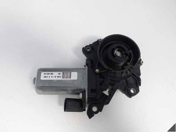 AUDI S8 A8 4H0 D4 A7 S7 4G8 A6 S6 4G0 Q7 SQ7 4M0 SILNIK DOCIĄGU DRZWI LEWY