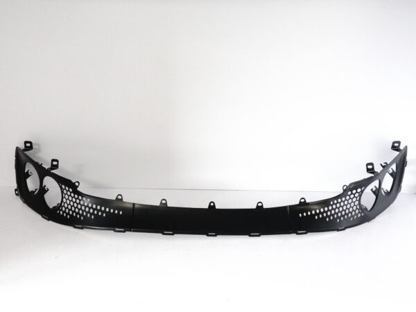 Aston Martin DBS Superleggera 18-24 KRATKA ATRAPA GRILL W ZDERZAK TYŁ Aston Martin DBS Superleggera 18-24 KRATKA ATRAPA GRILL W ZDERZAK TYŁ