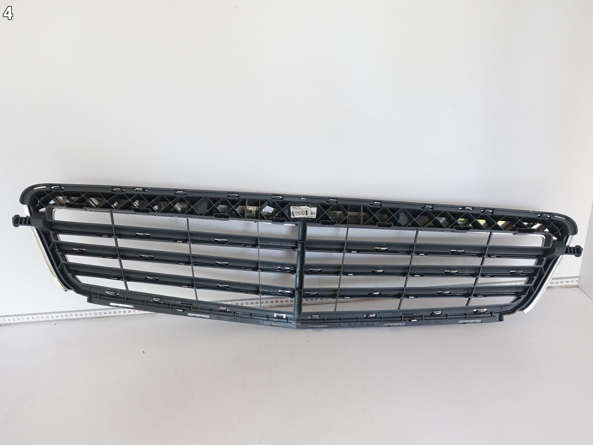 MERCEDES C-KLASA W204 S204 07-11 GRILL KRATKA ATRAPA W ZDERZAK PRZÓD MERCEDES C-KLASA W204 S204 07-11 GRILL KRATKA ATRAPA W ZDERZAK PRZÓD - obrazek 5