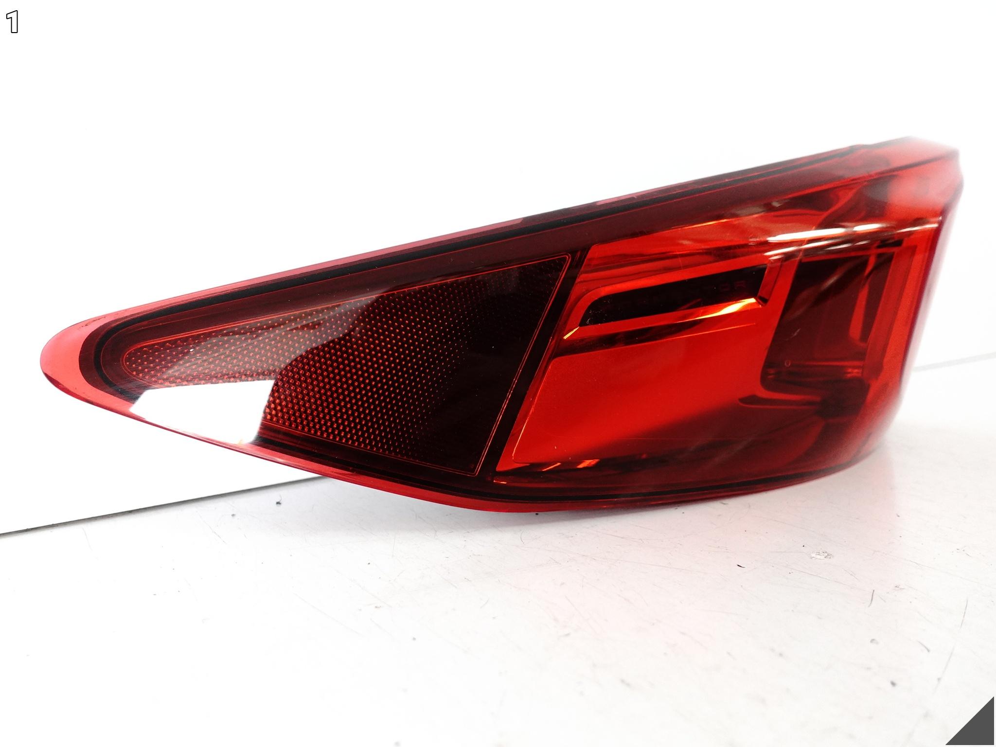 CUPRA FORMENTOR 5FF 20- LAMPA LED LEWA W BŁOTNIK TYŁ EUROPA 5FF945207C CUPRA FORMENTOR 5FF 20- LAMPA LED LEWA W BŁOTNIK TYŁ EUROPA 5FF945207C - obrazek 2