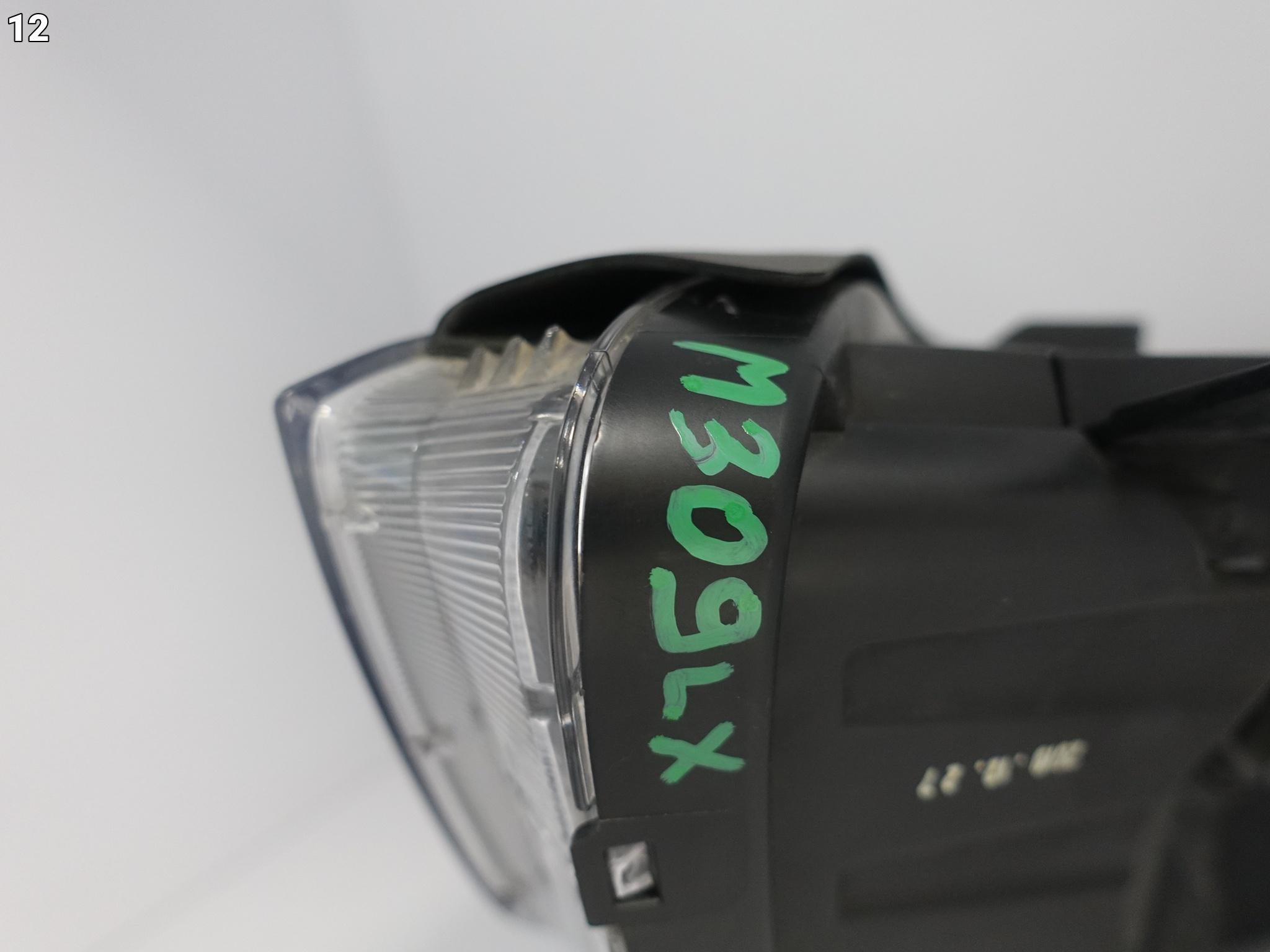 KIA STONIC 17-20 LAMPA PRAWA ZWYKŁA SOCZEWKA HALOGEN + LED PRZÓD EUROPA KIA STONIC 17-20 LAMPA PRAWA ZWYKŁA SOCZEWKA HALOGEN + LED PRZÓD EUROPA - obrazek 13
