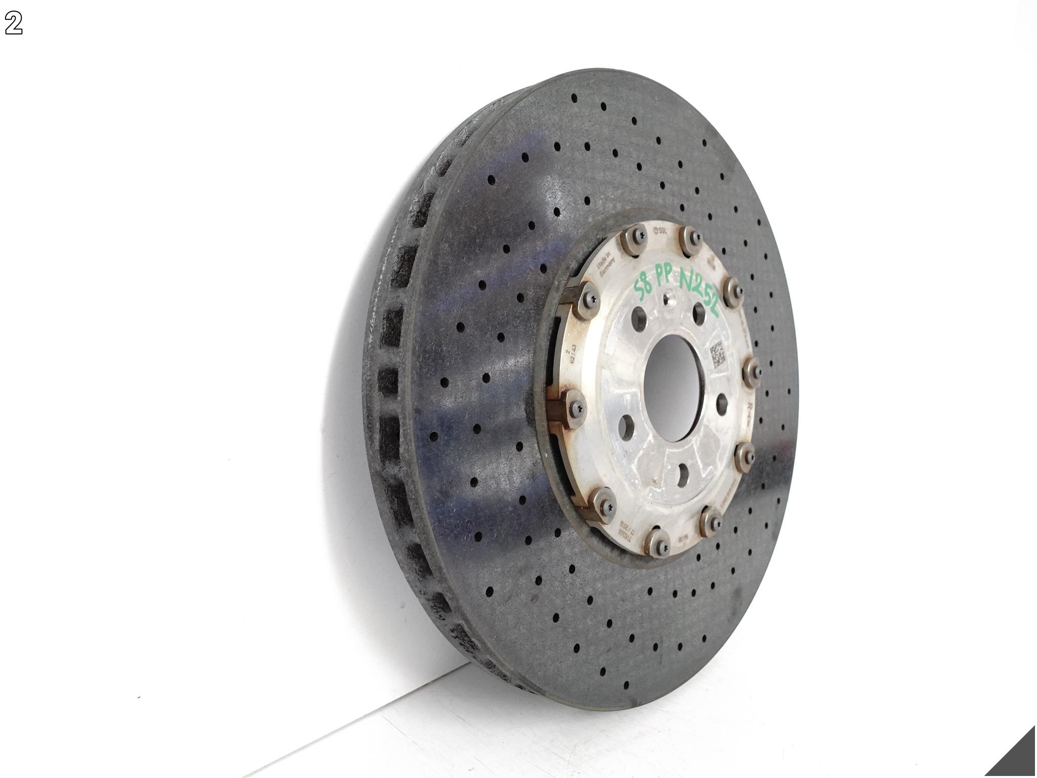 AUDI S8 PLUS 4H0 D4 15-17 TARCZA CERAMICZNA PRAWA PRZÓD 400x38MM 92 KM AUDI S8 PLUS 4H0 D4 15-17 TARCZA CERAMICZNA PRAWA PRZÓD 400x38MM 92 KM - obrazek 3