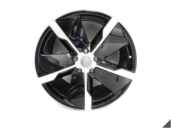PORSCHE TAYCAN 9J1 EXCLUSIVE DESIGN FELGA PRAWA TYŁ 11,5Jx21 ET66 5×130 C9X PORSCHE TAYCAN 9J1 EXCLUSIVE DESIGN FELGA PRAWA TYŁ 11,5Jx21 ET66 5x130 C9X