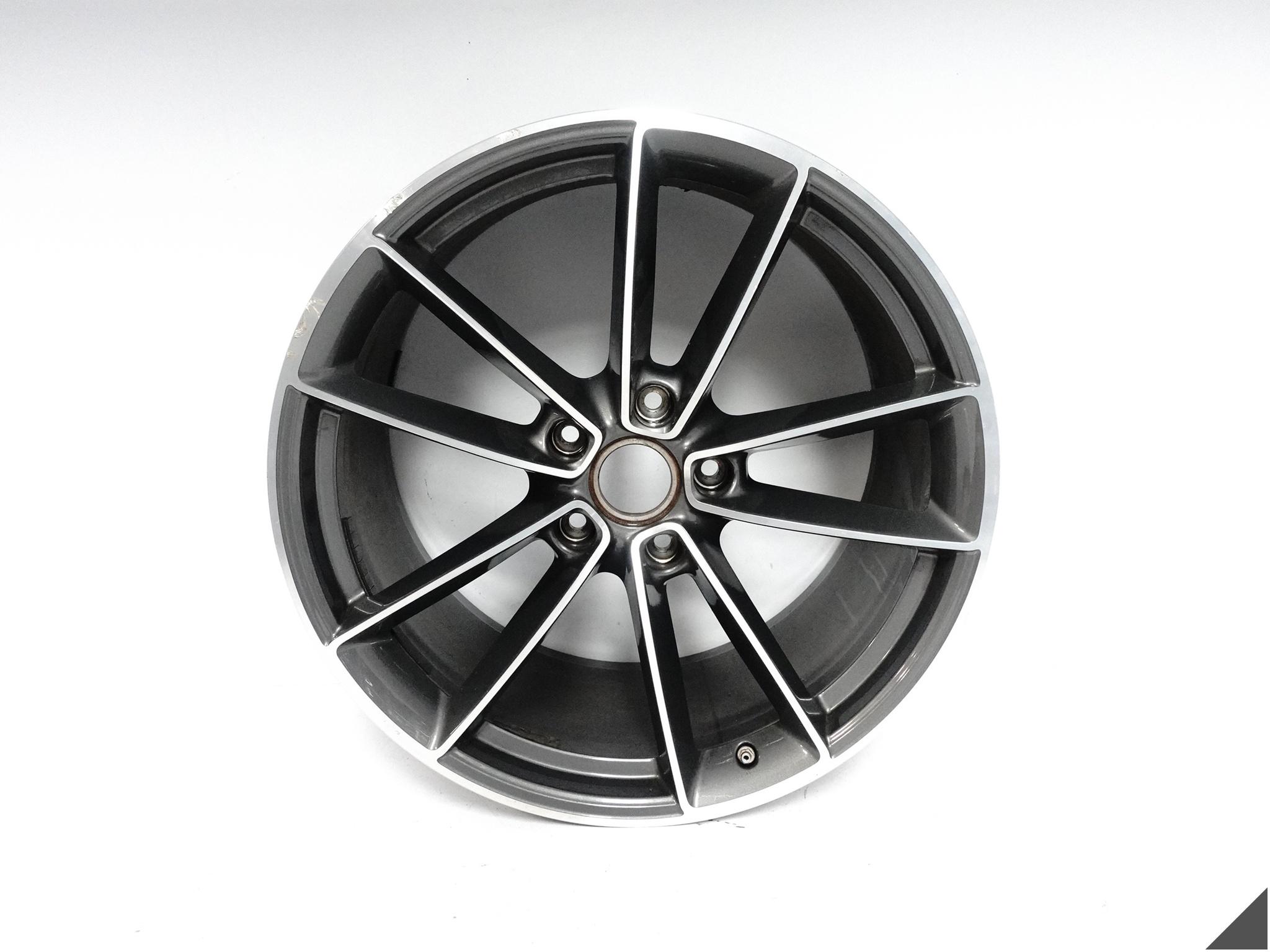PORSCHE 911 992 CARRERA CLASSIC FELGA ALUFELGA 11,5Jx21 ET67 5×130 OC6 PORSCHE 911 992 CARRERA CLASSIC FELGA ALUFELGA 11,5Jx21 ET67 5x130 OC6