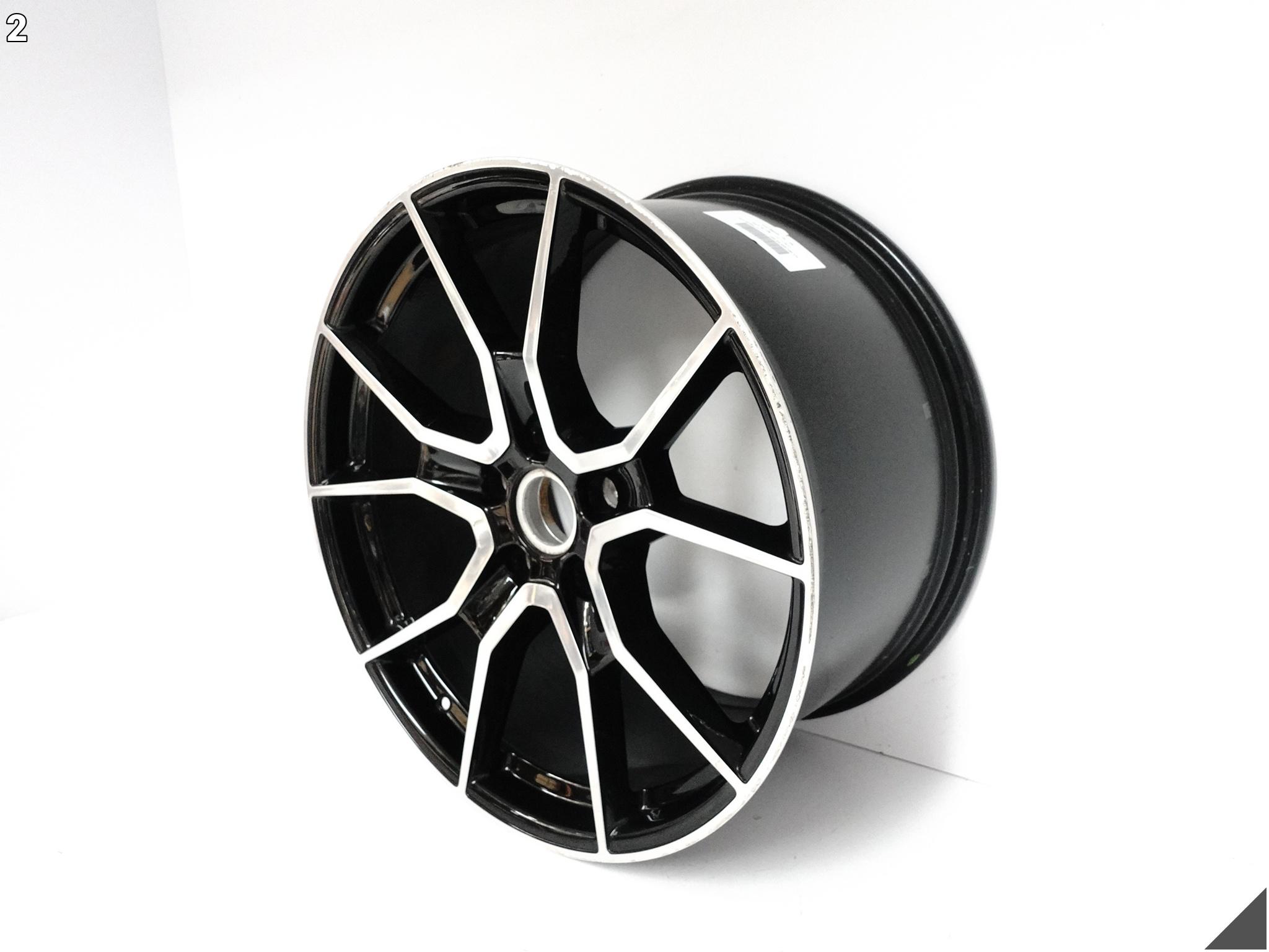 PORSCHE TAYCAN 9J1 GTS RS SPYDER DESIGN FELGA 11,5Jx21 ET66 5×130 QO1 PORSCHE TAYCAN 9J1 GTS RS SPYDER DESIGN FELGA 11,5Jx21 ET66 5x130 QO1 - obrazek 3