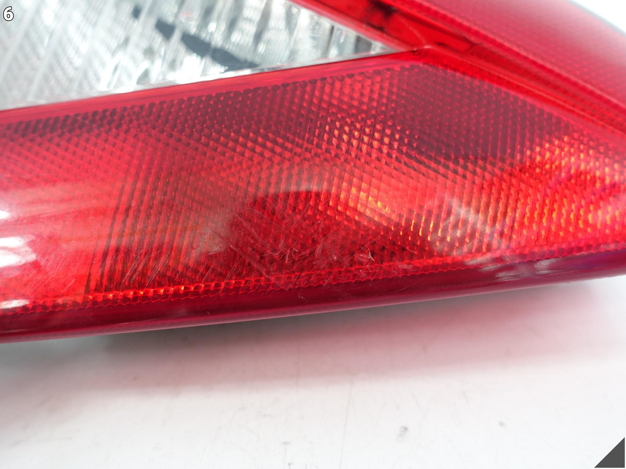 MASERATI GRANTURISMO M145 07-19 LAMPA W KLAPĘ BAGAŻNIKA LEWA TYŁ 231567 MASERATI GRANTURISMO M145 07-19 LAMPA W KLAPĘ BAGAŻNIKA LEWA TYŁ 231567 - obrazek 7