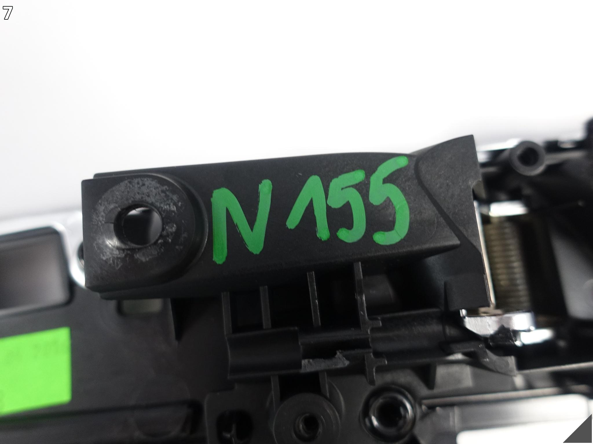 AUDI S8 A8 4H0 D4 13-17 LIFT LISTWA DEKOR DRZWI PRAWA TYŁ KLAMKA GN6 AUDI S8 A8 4H0 D4 13-17 LIFT LISTWA DEKOR DRZWI PRAWA TYŁ KLAMKA GN6 - obrazek 8